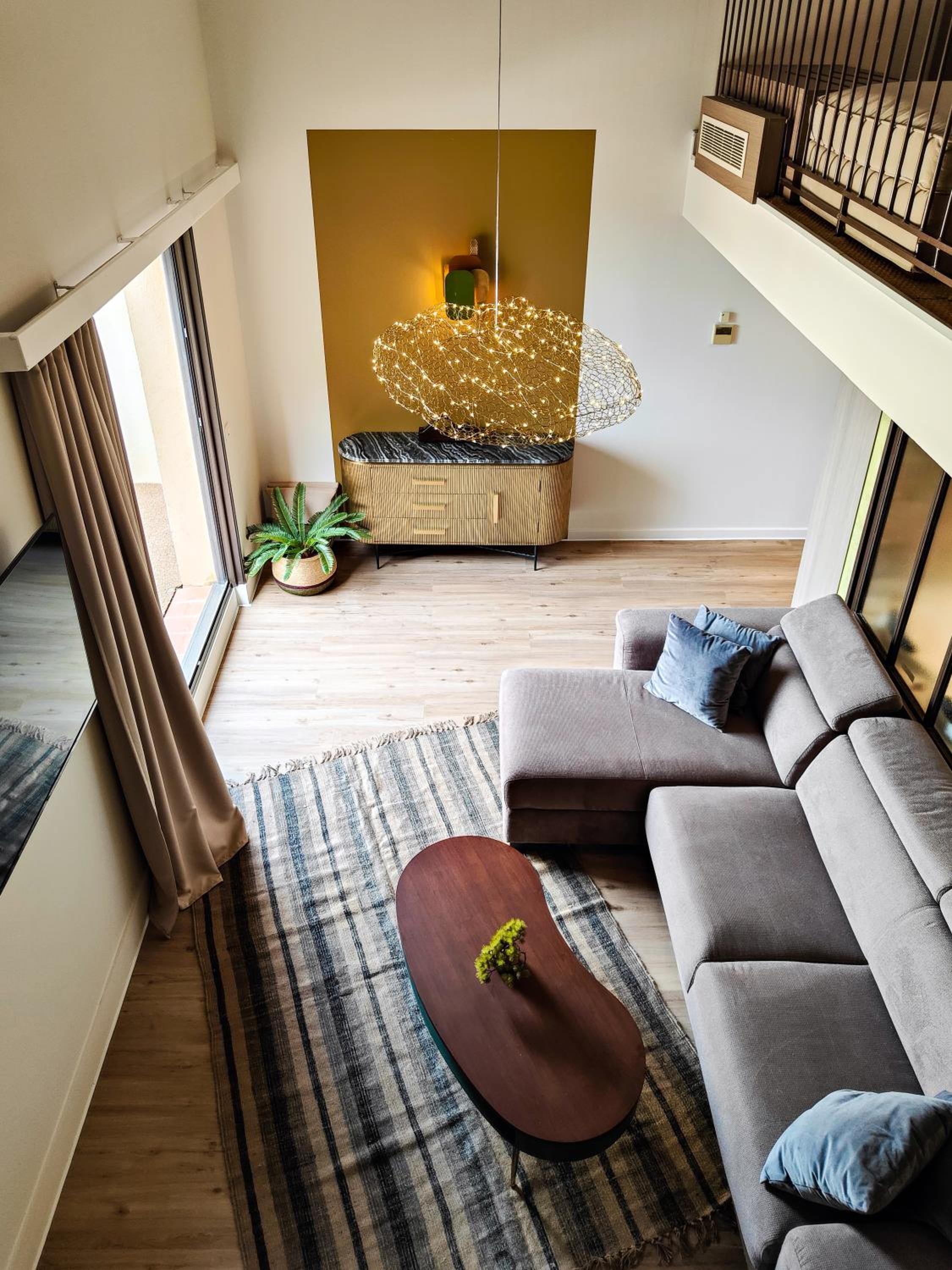 Suite - Photo 6