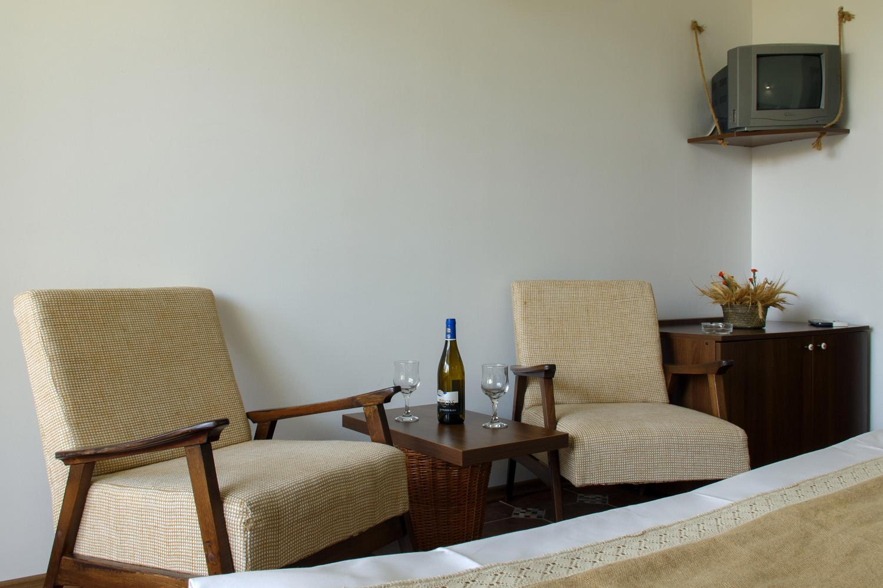 Standard Double or Twin Room with Balcony - Photo 29