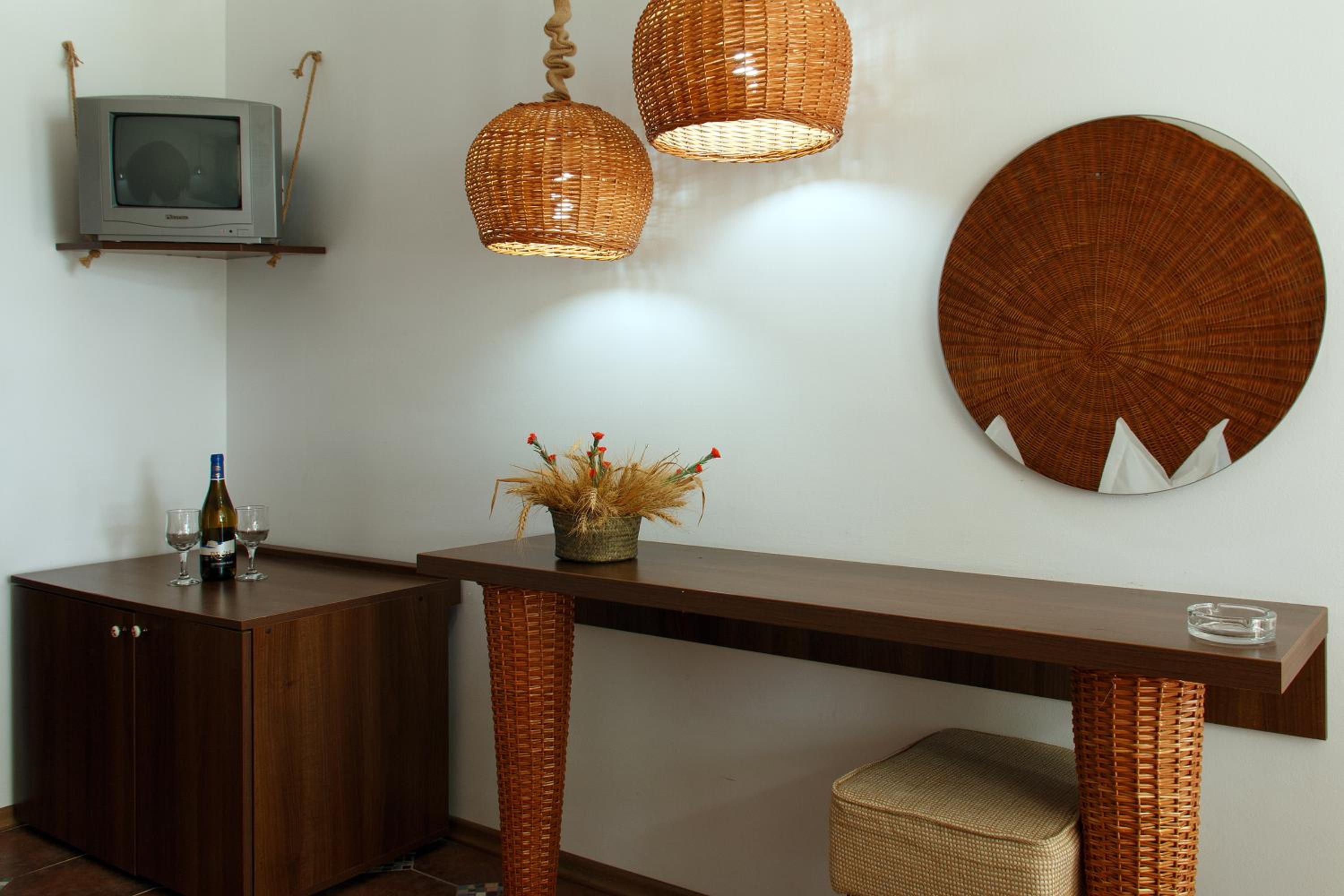 Standard Double or Twin Room with Balcony - Photo 3