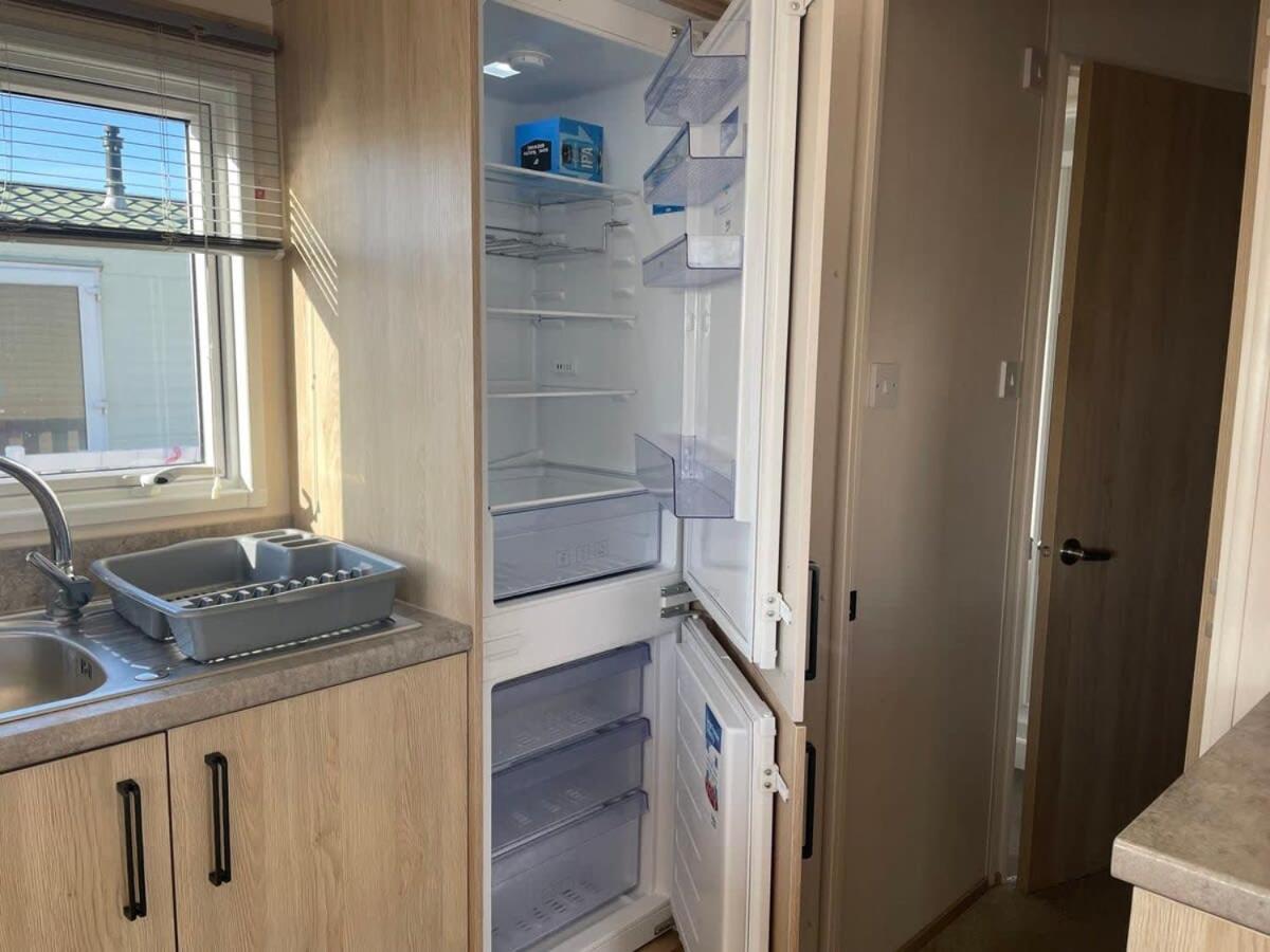 Mobile Home photo 2