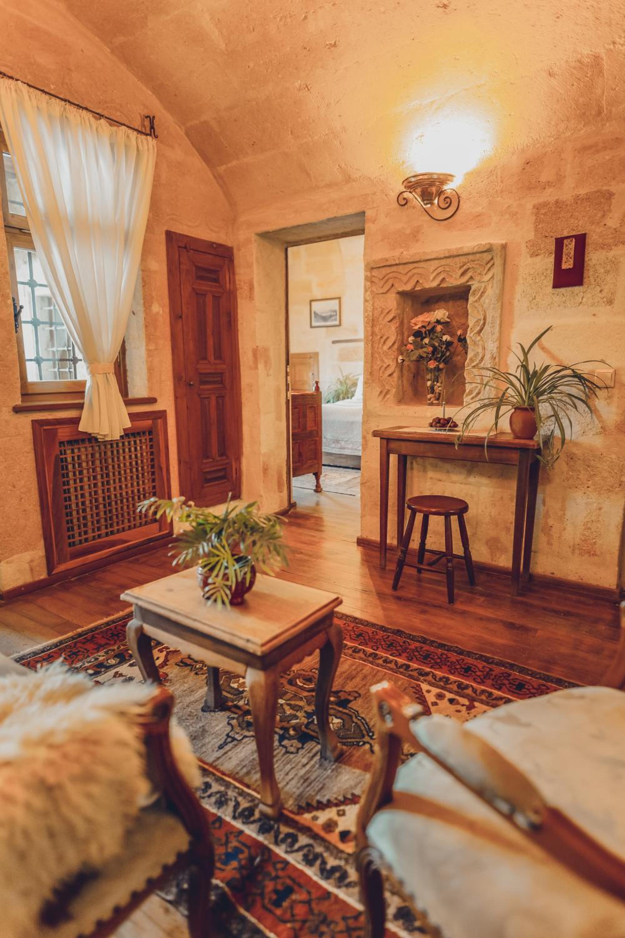 Suite - Photo 2