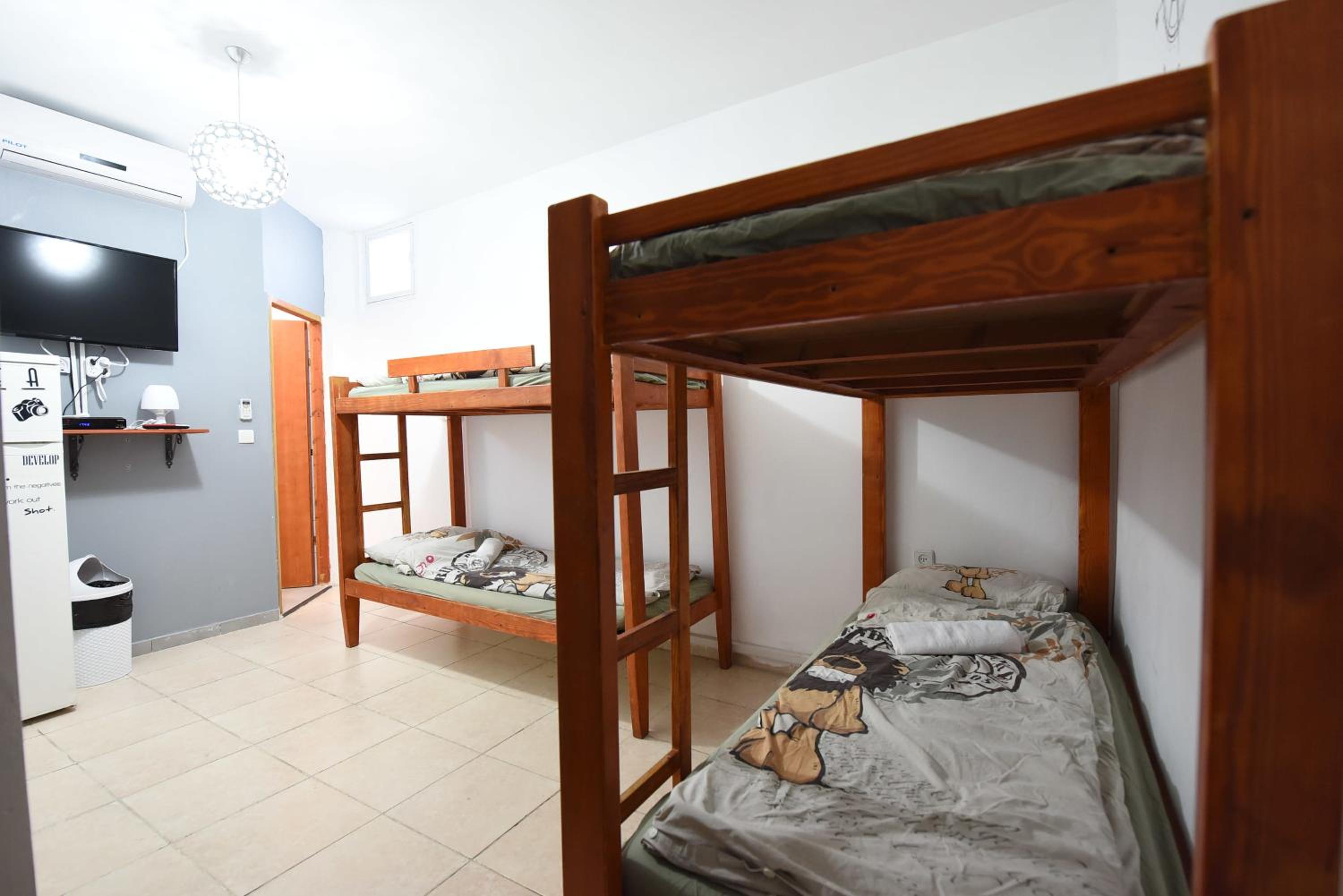Private Dormitory Room (4 Adults) photo 1