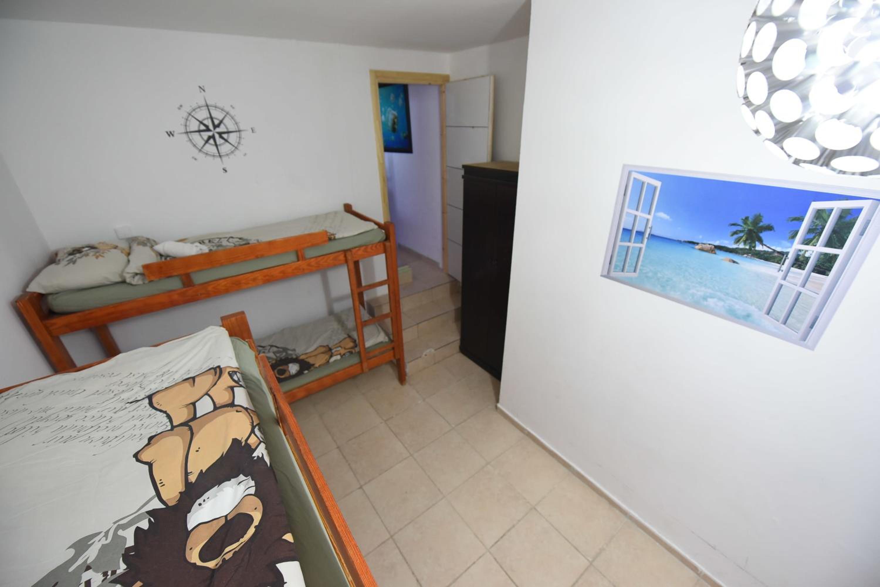 Private Dormitory Room (4 Adults) photo 3
