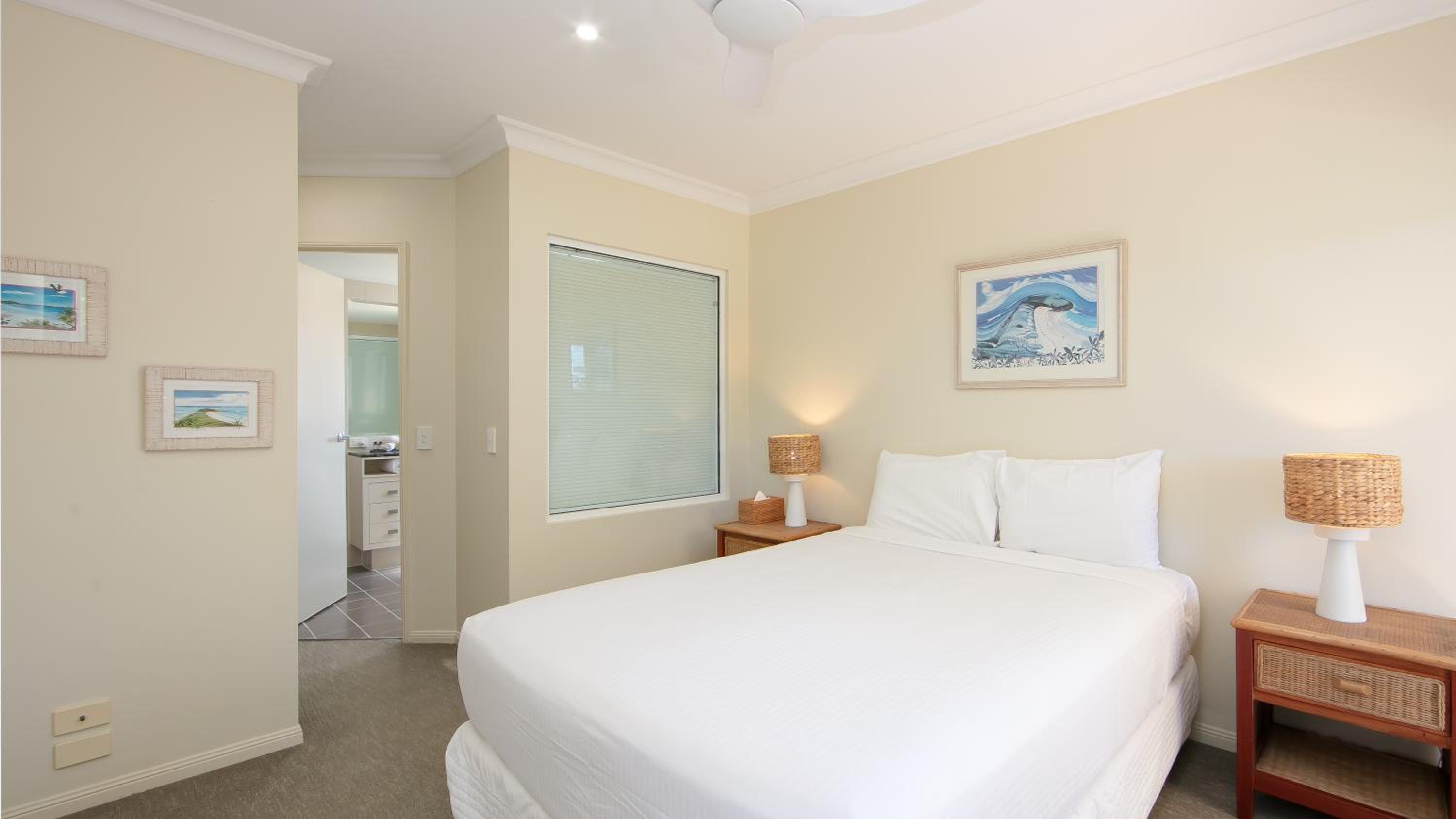 Fully Self Contained One Bedroom Apartment - 1st Floor