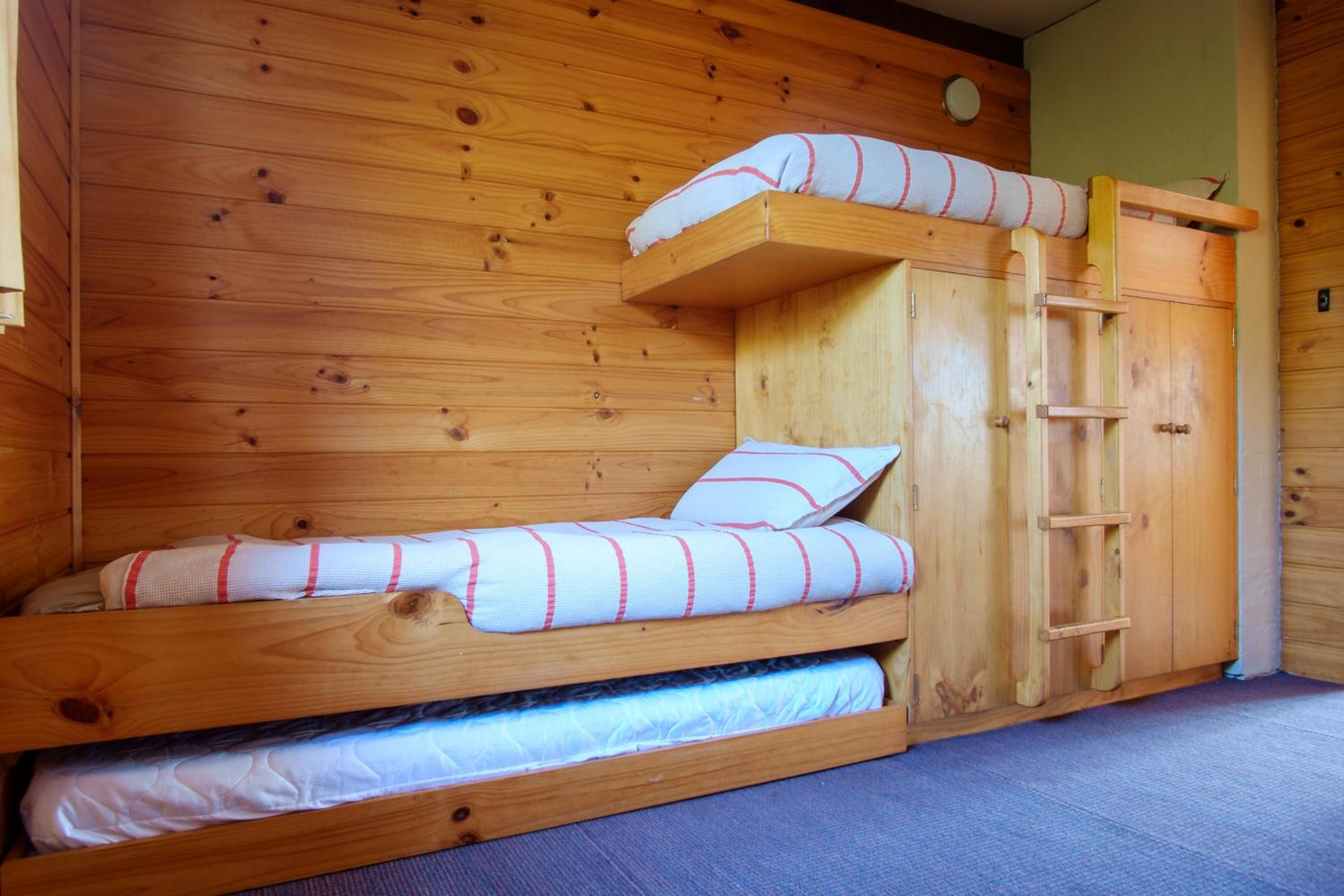 Two-Bedroom Vintage Chalet photo 3