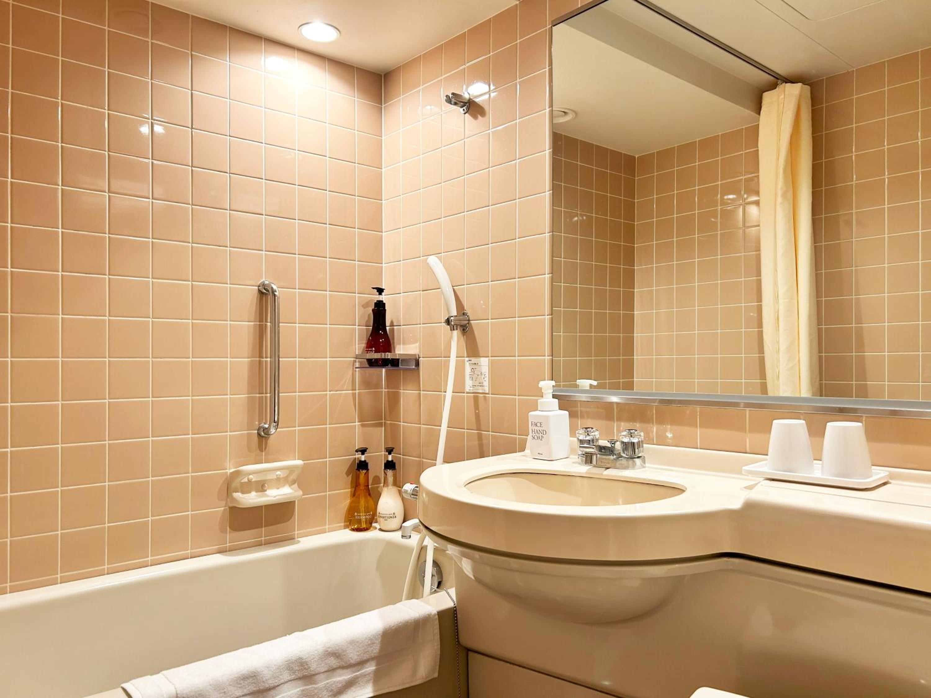 Moderate Double Room - Smoking photo 2
