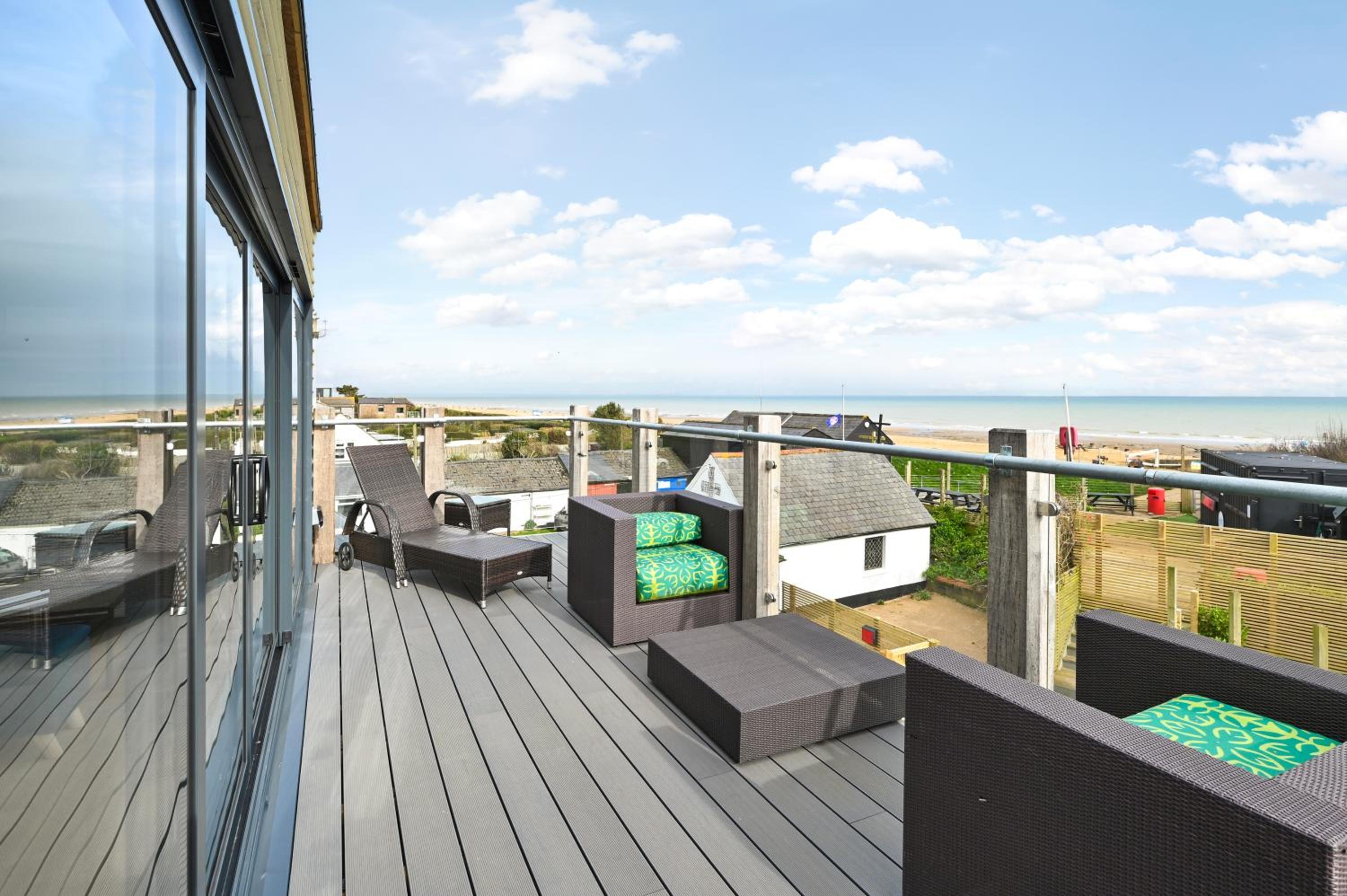 Apartment with Sea View photo 3