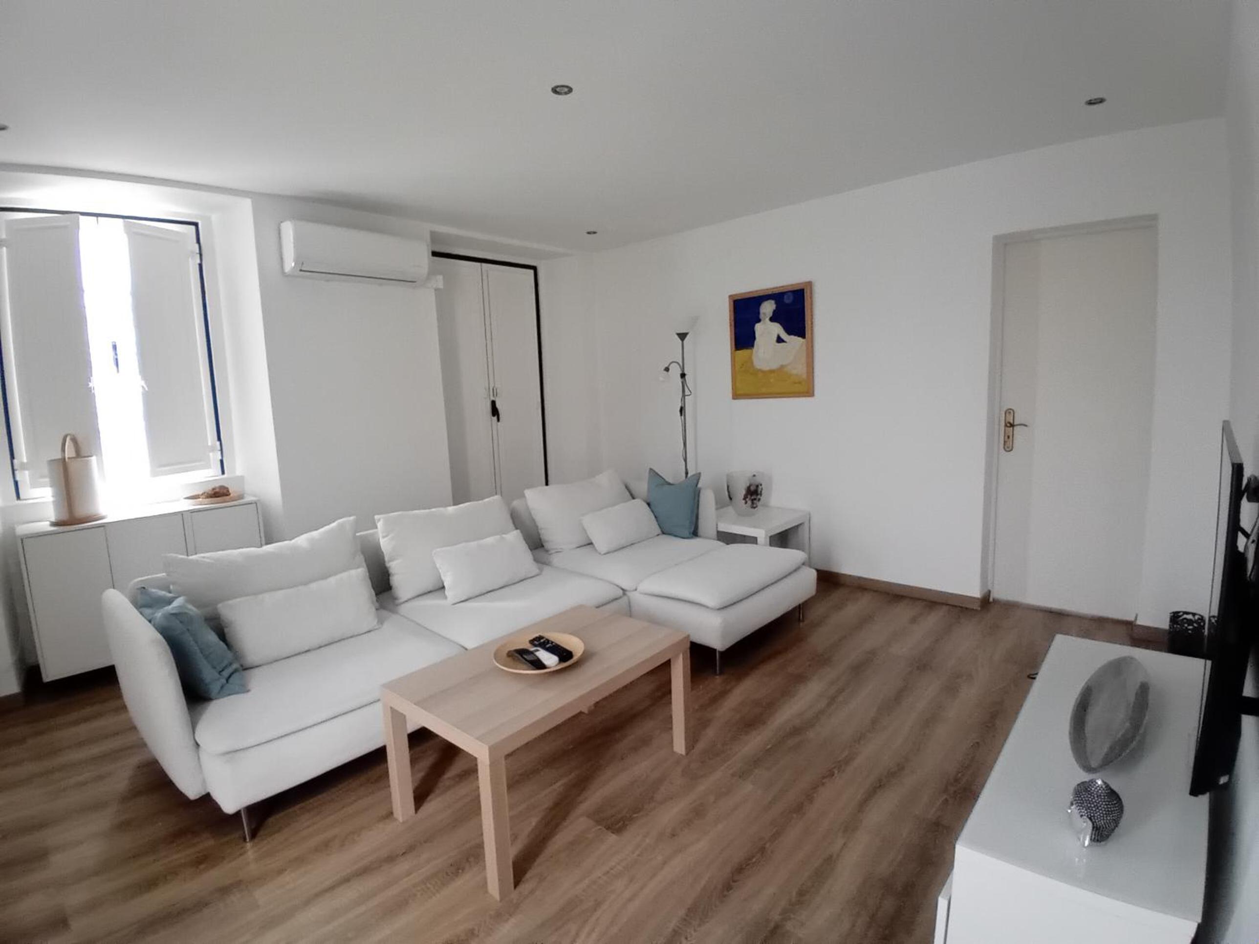 Zwei-Zimmer-Haus