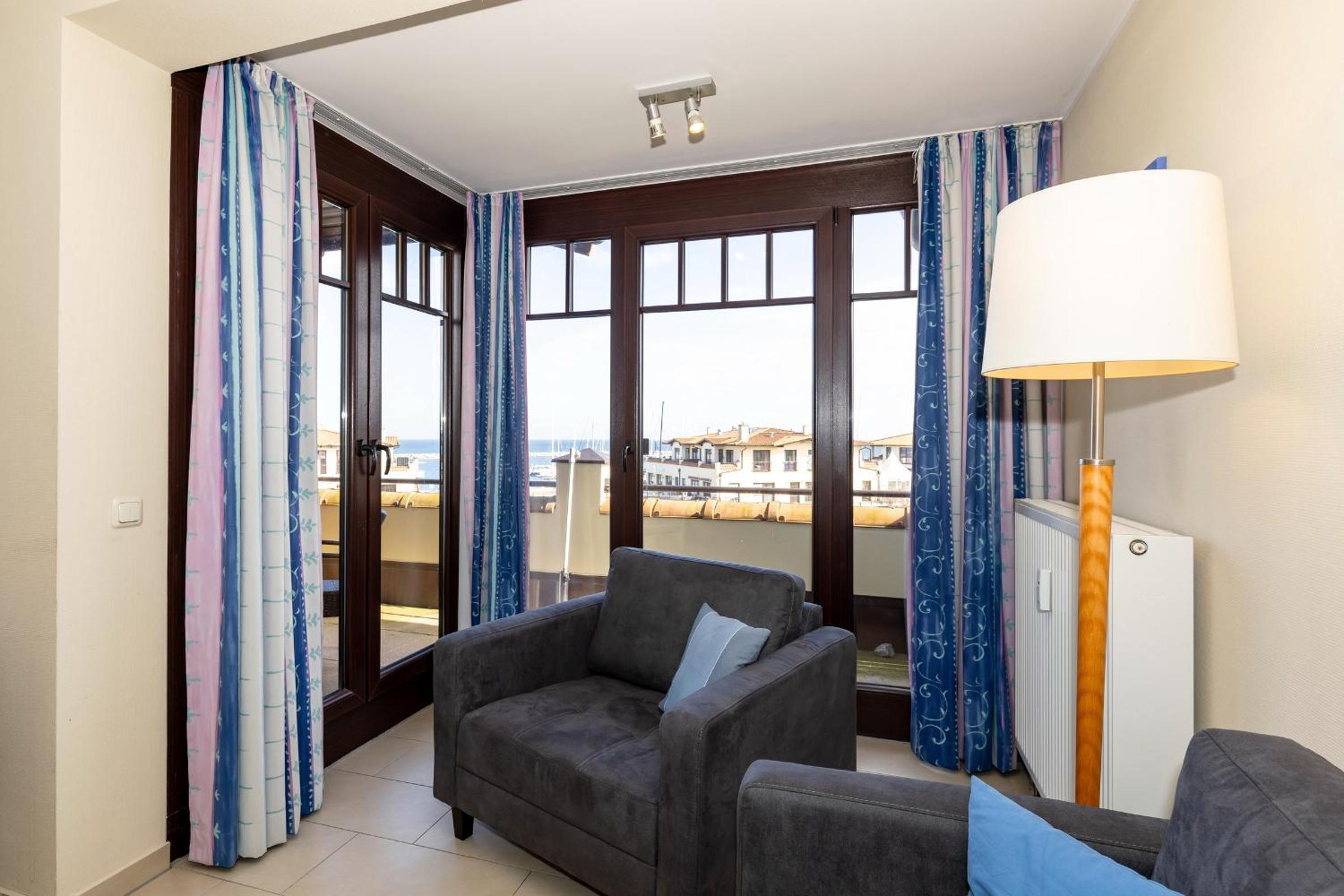 Penthouse Apartment photo 2