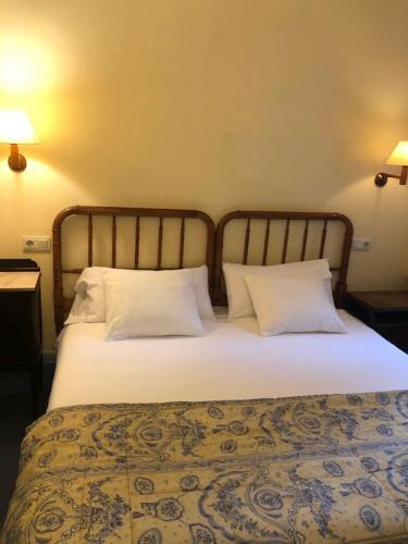 Double or Twin Room photo 2