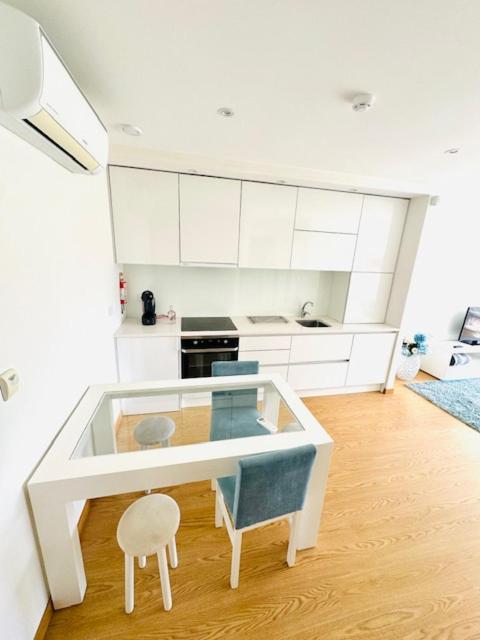One-Bedroom Apartment - Photo 10