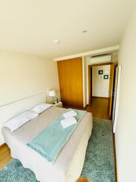 One-Bedroom Apartment - Photo 2