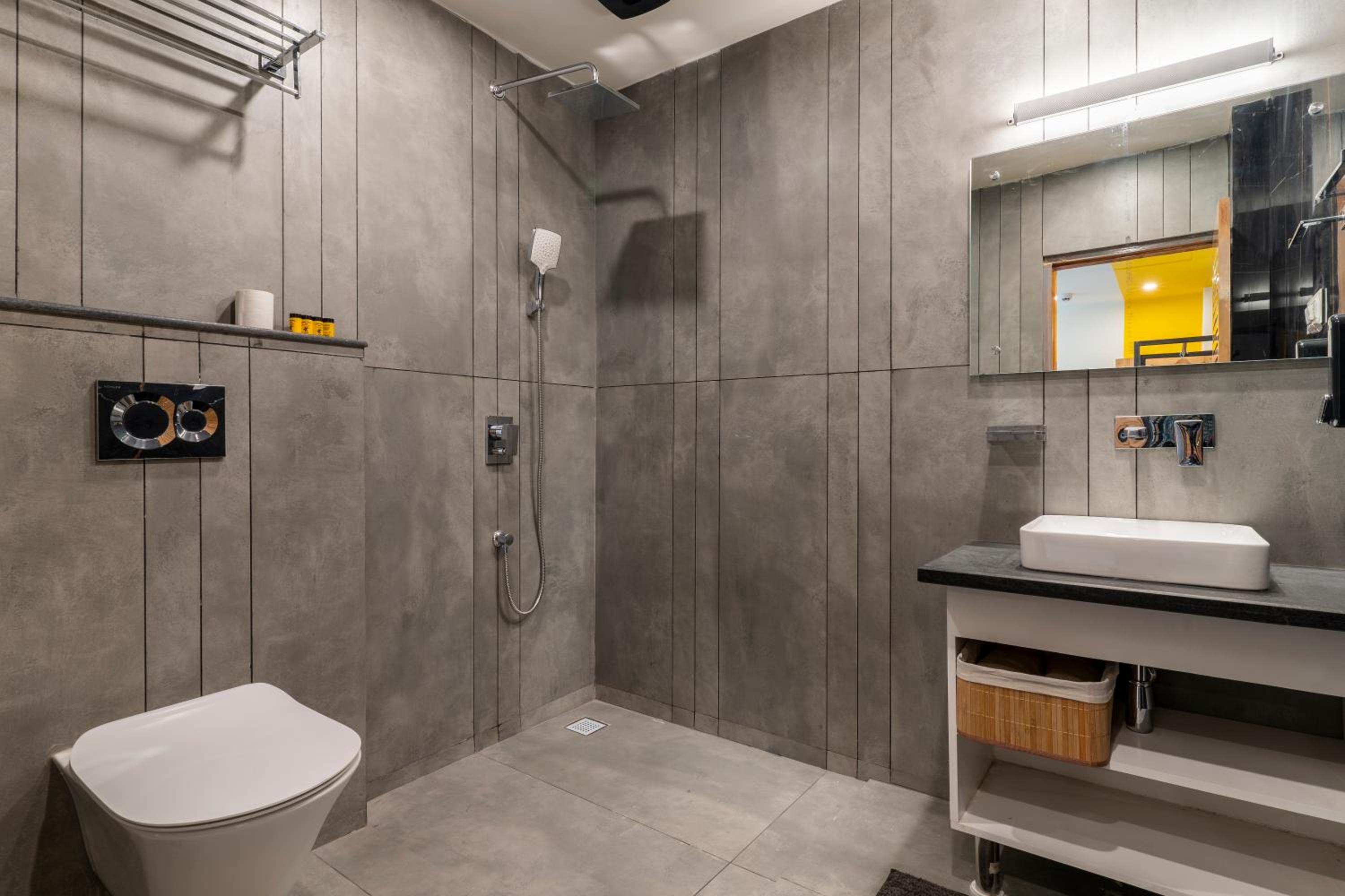 Deluxe Double Room with Mountain View x A Block - Photo 5