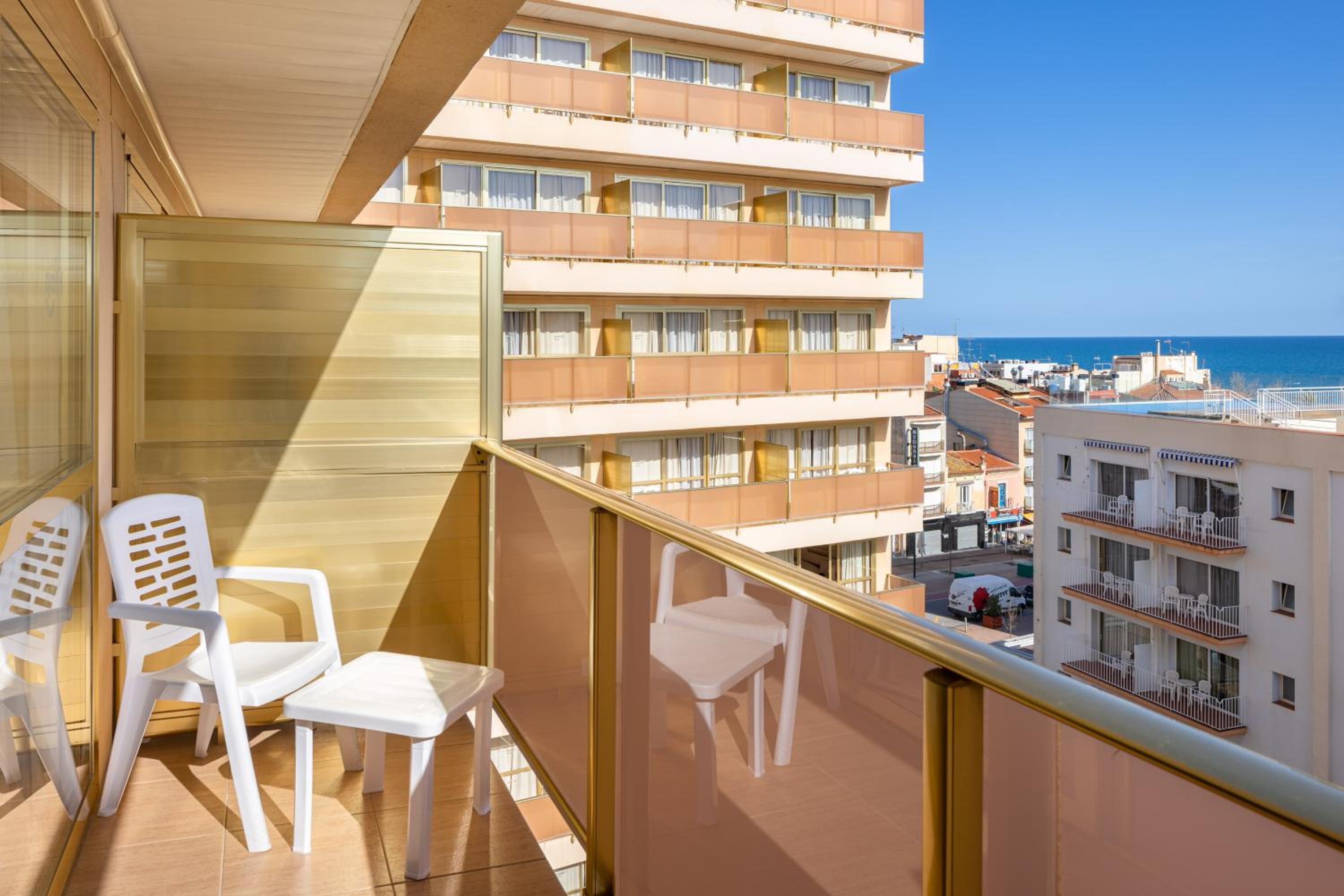 Superior Double or Twin Room with Sea View