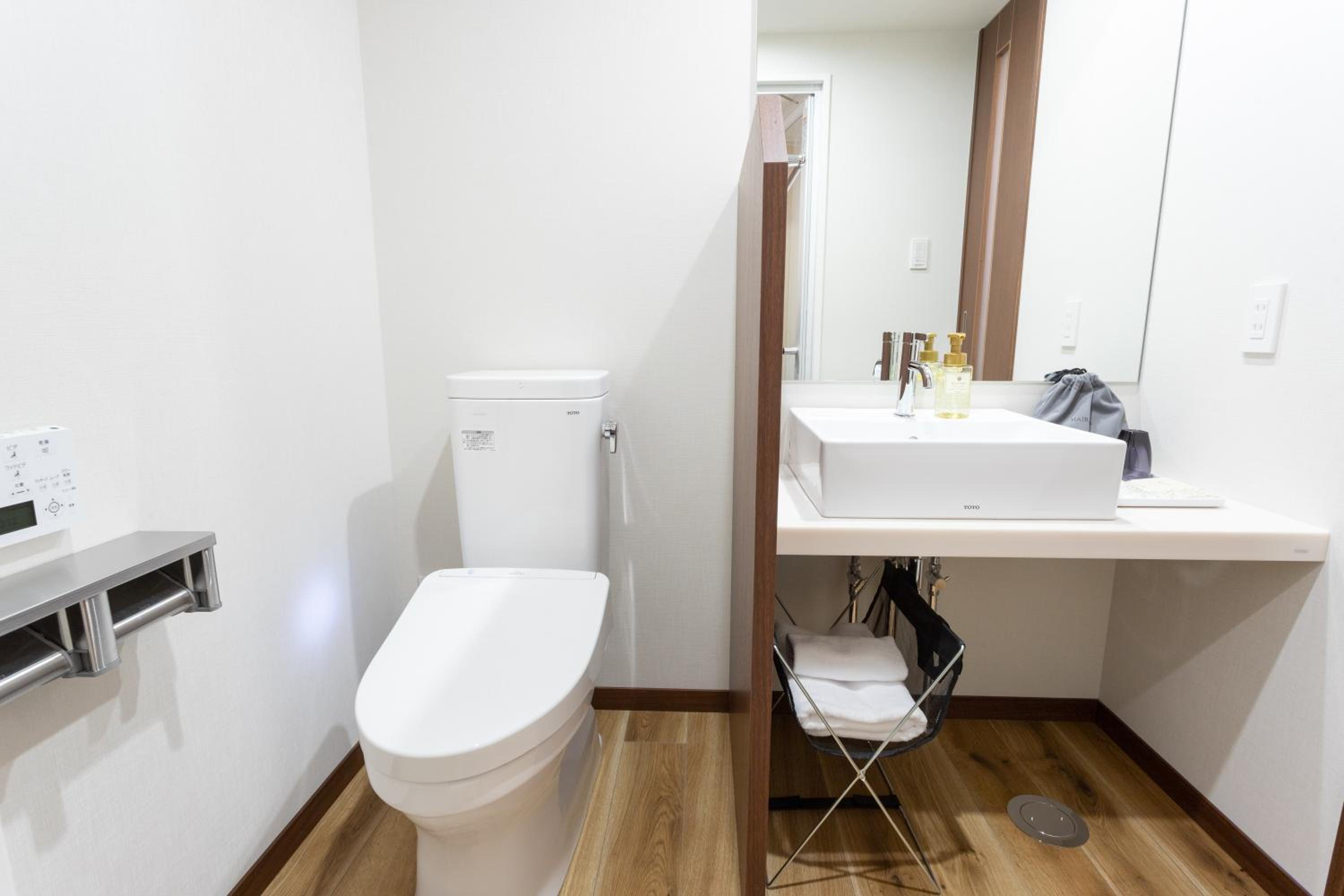 Economy Double Room - Non-Smoking photo 3