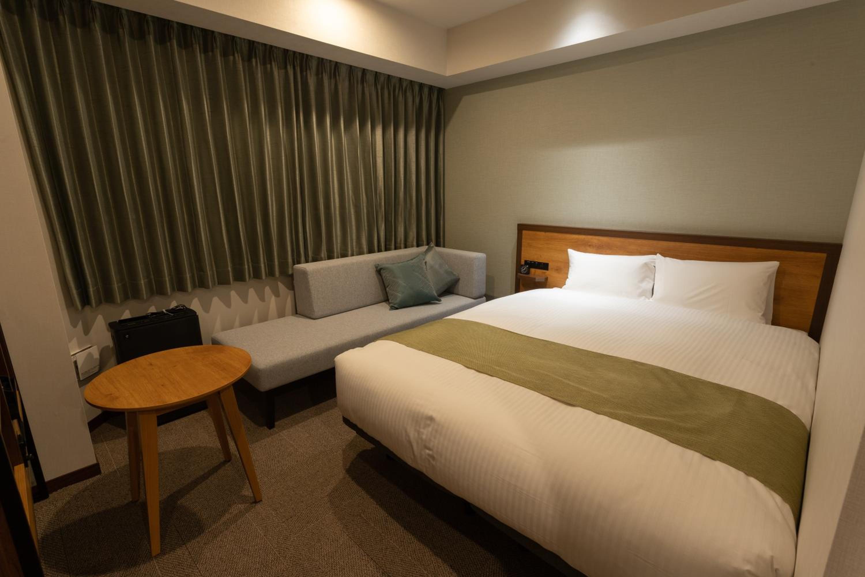 Economy Double Room - Non-Smoking photo 1