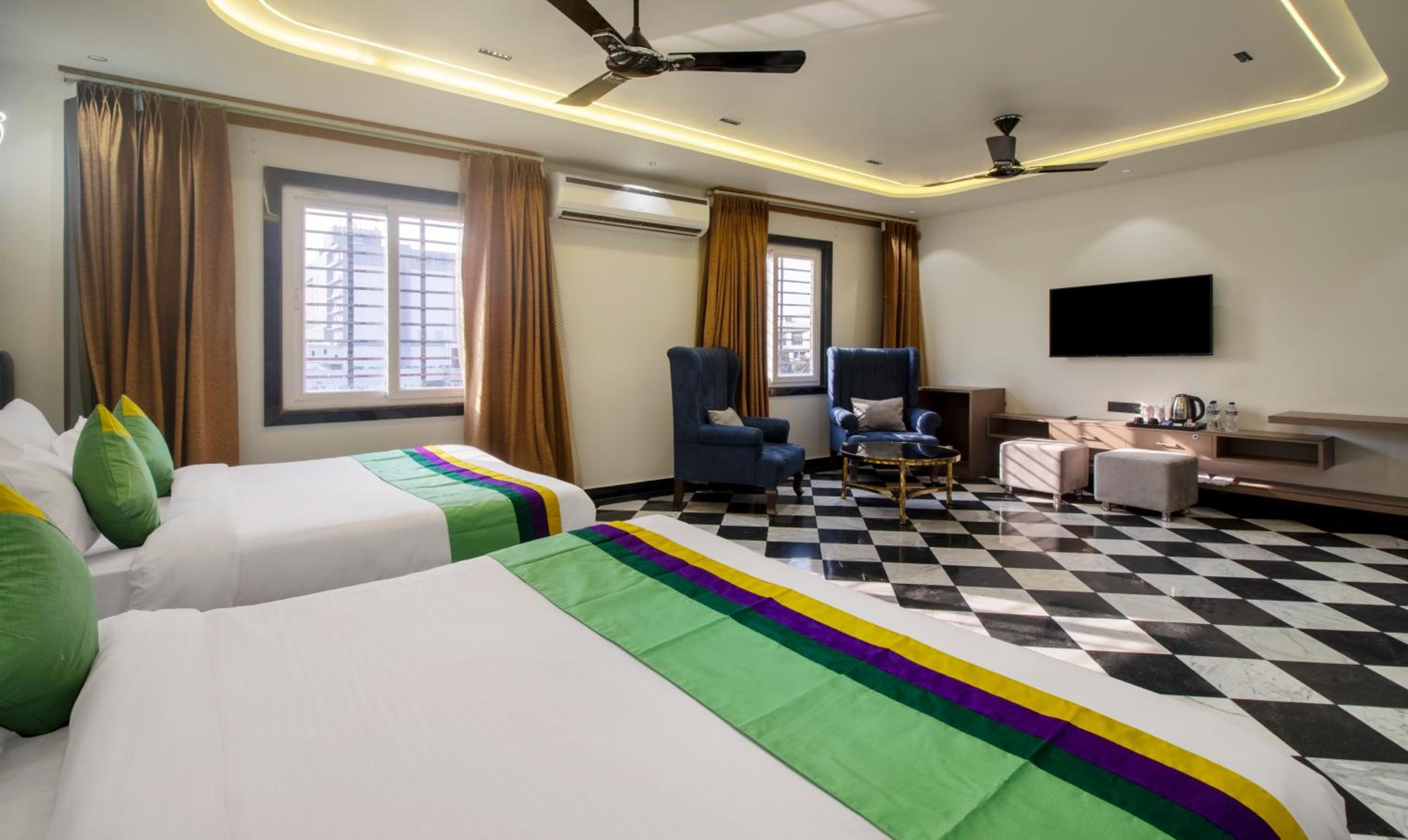 Spacious Premium Room With Sitting Area