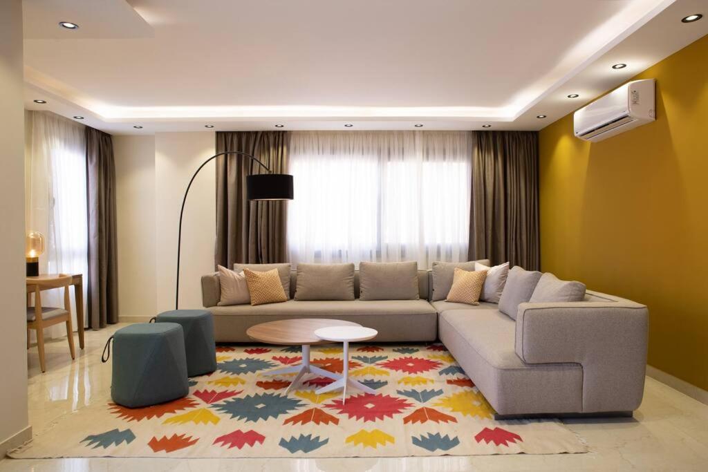 Three-Bedroom Apartment photo 1