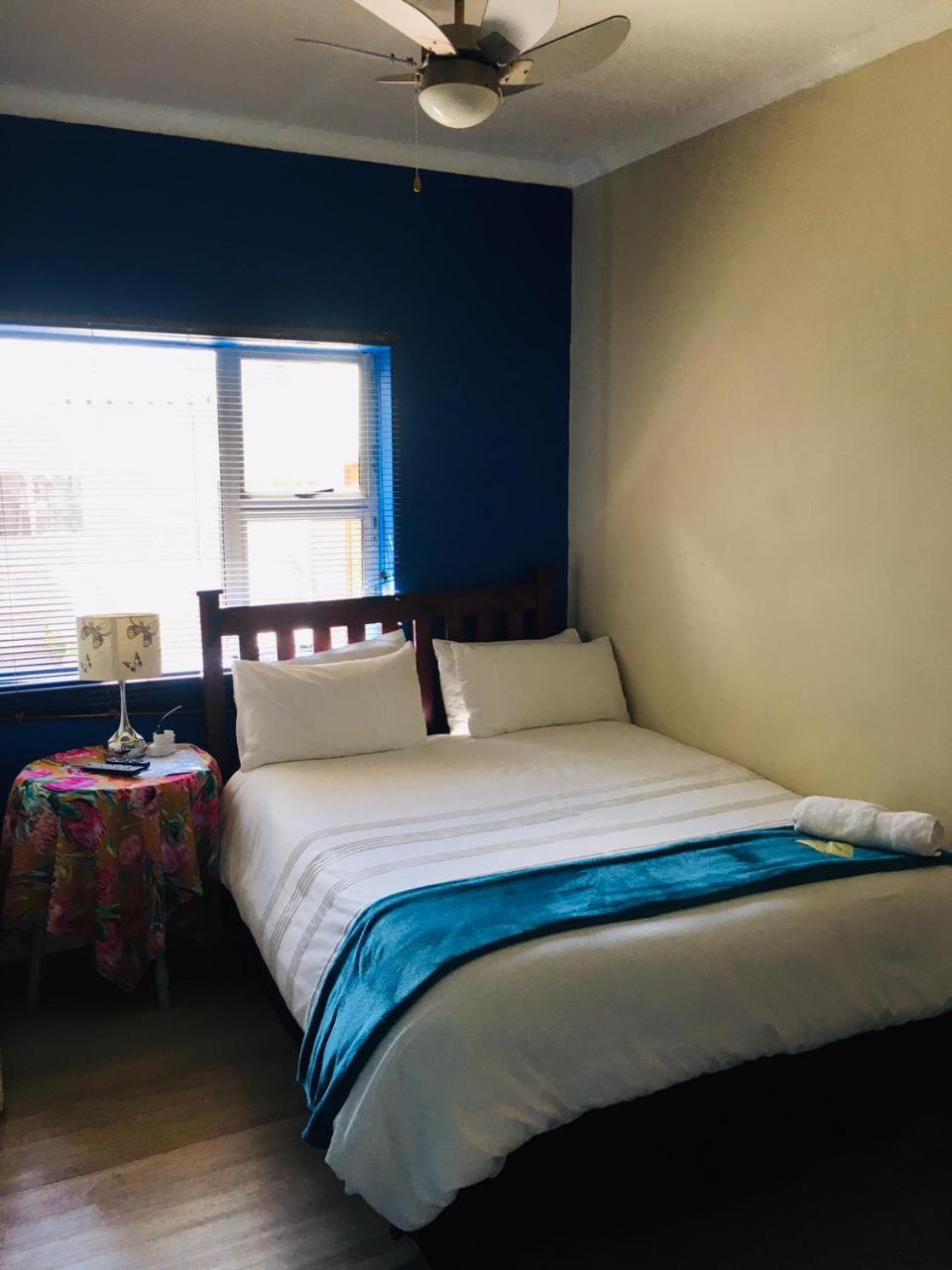 Deluxe King Room photo 3