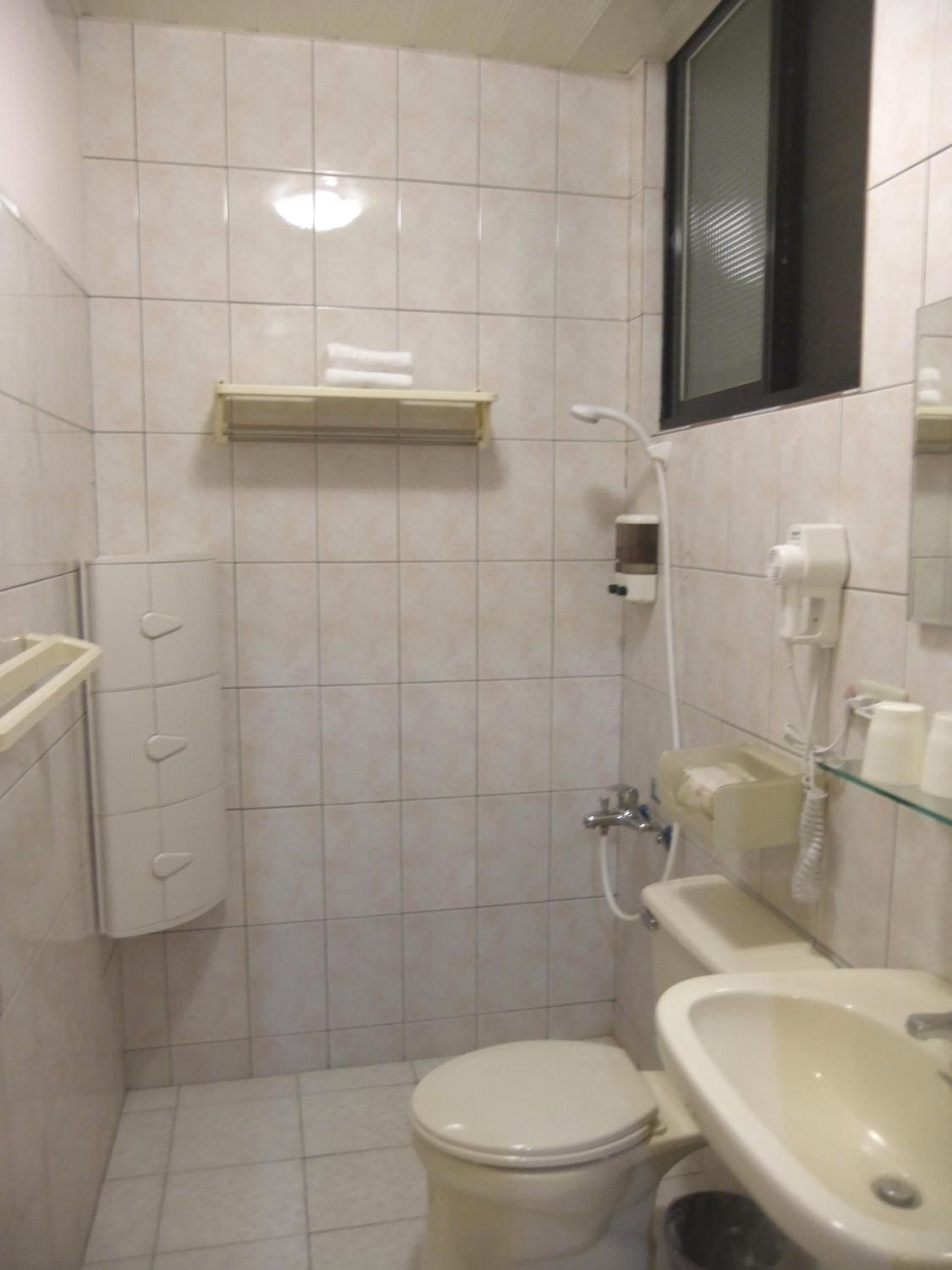 Classic Double Room with Shower photo 3