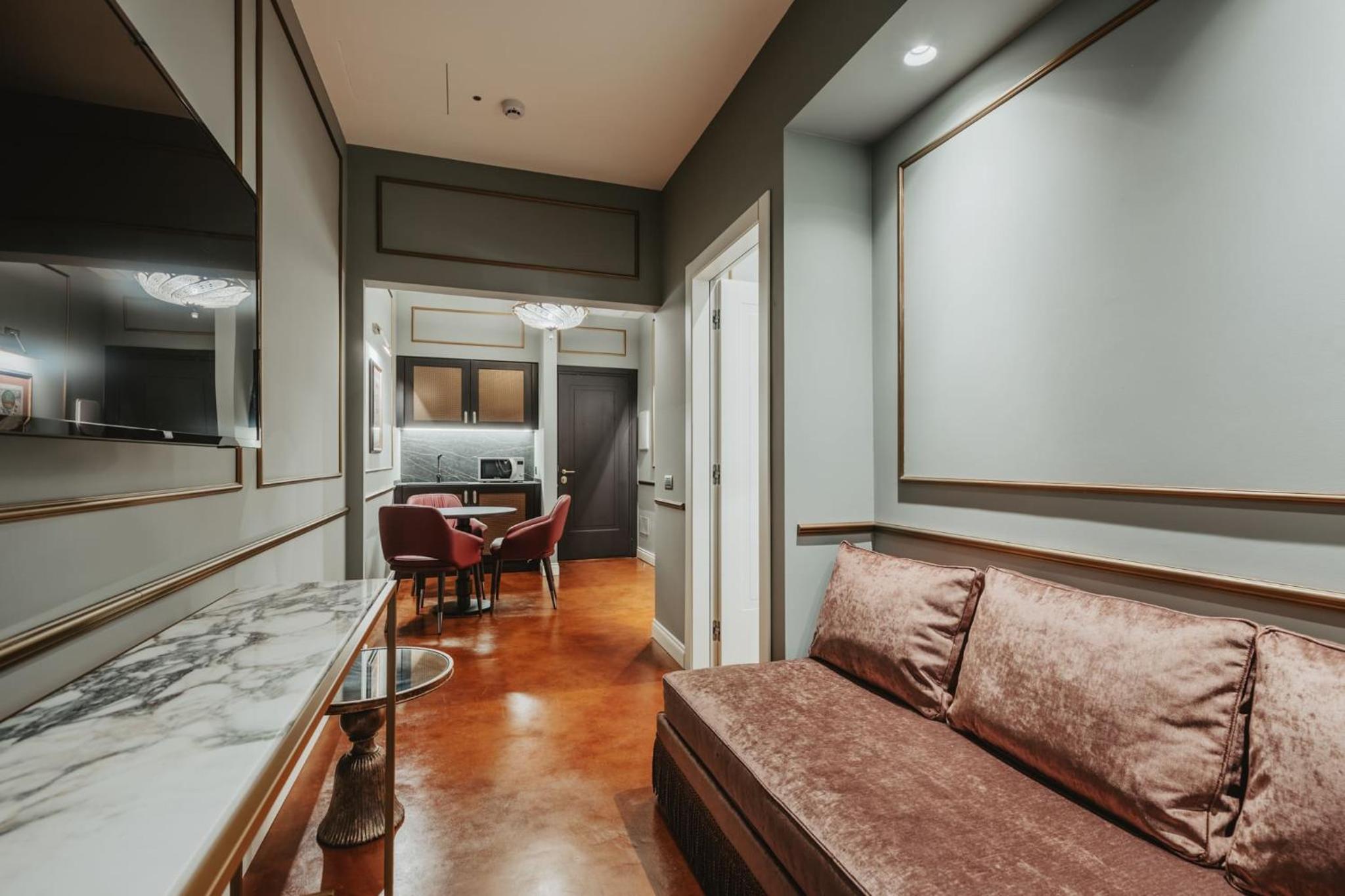 King Suite