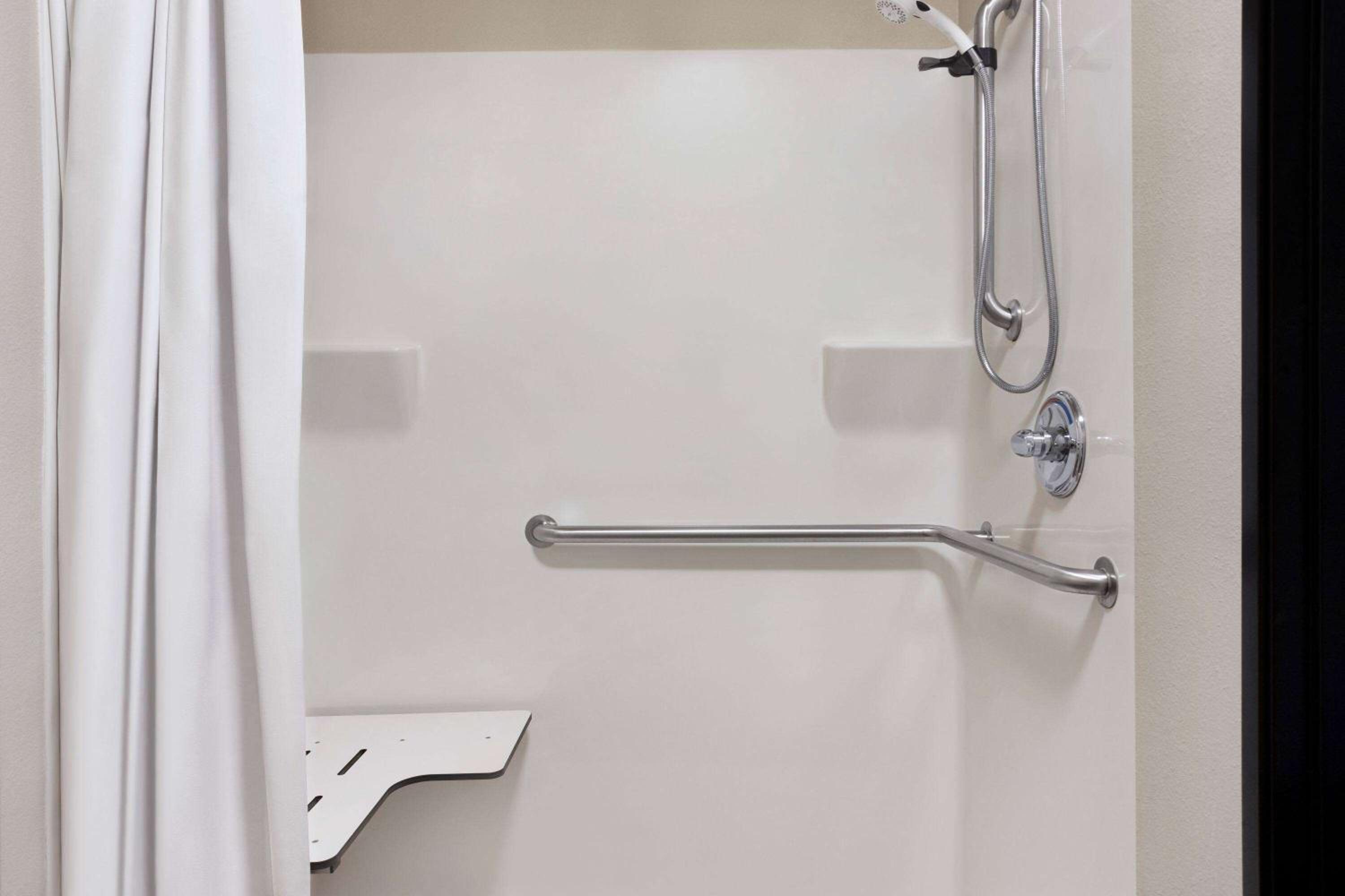 King Room - Mobility Access/Non-Smoking - Photo 2