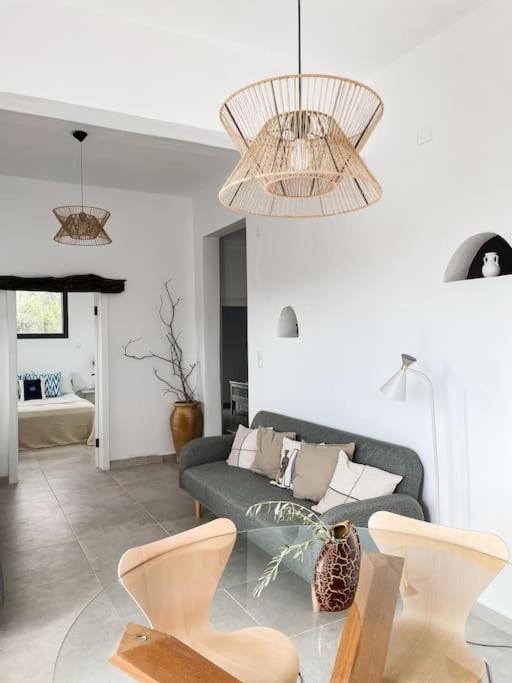 Three-Bedroom Villa photo 1