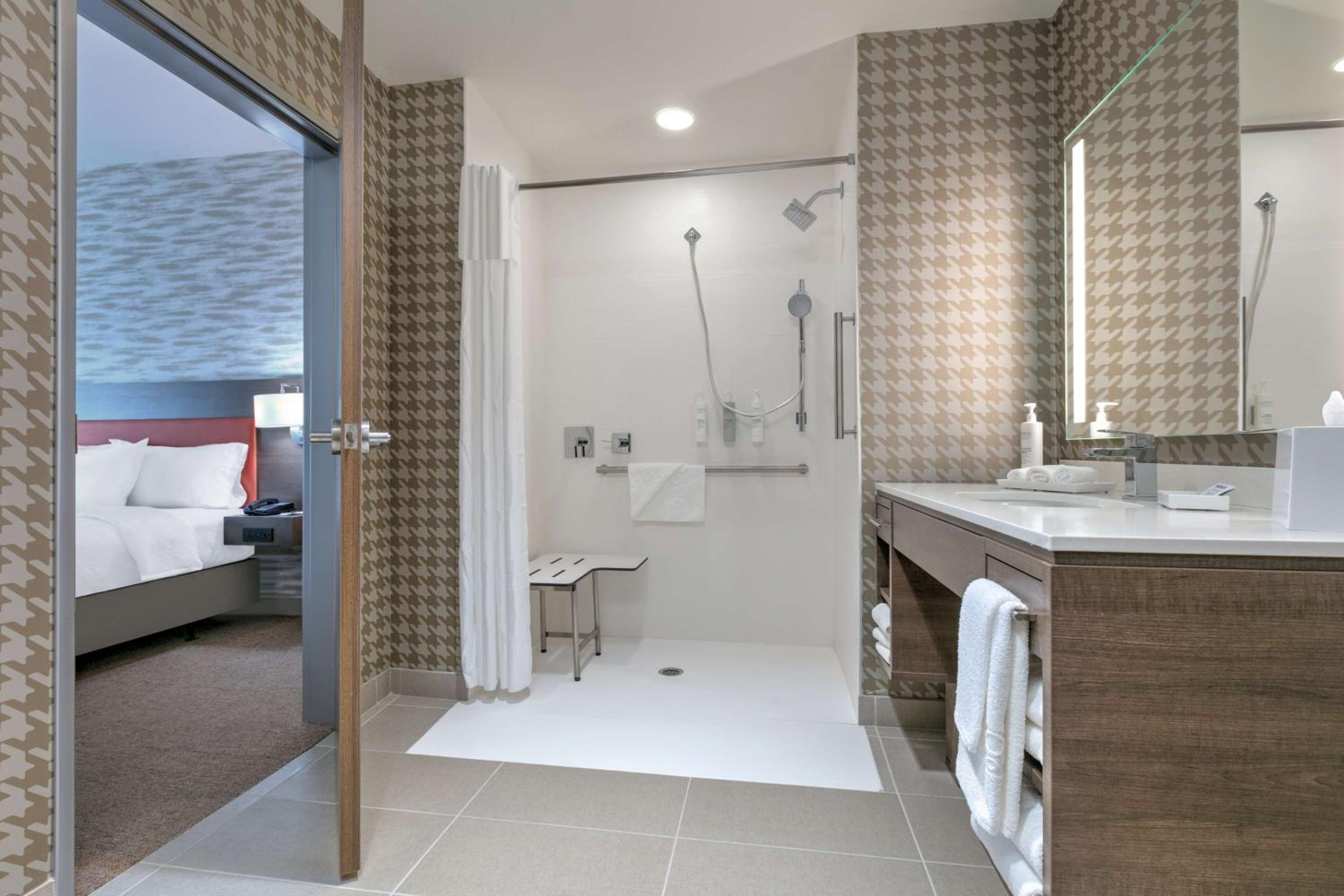 King Suite with Roll-In Shower - Mobility Accessible  - Photo 4