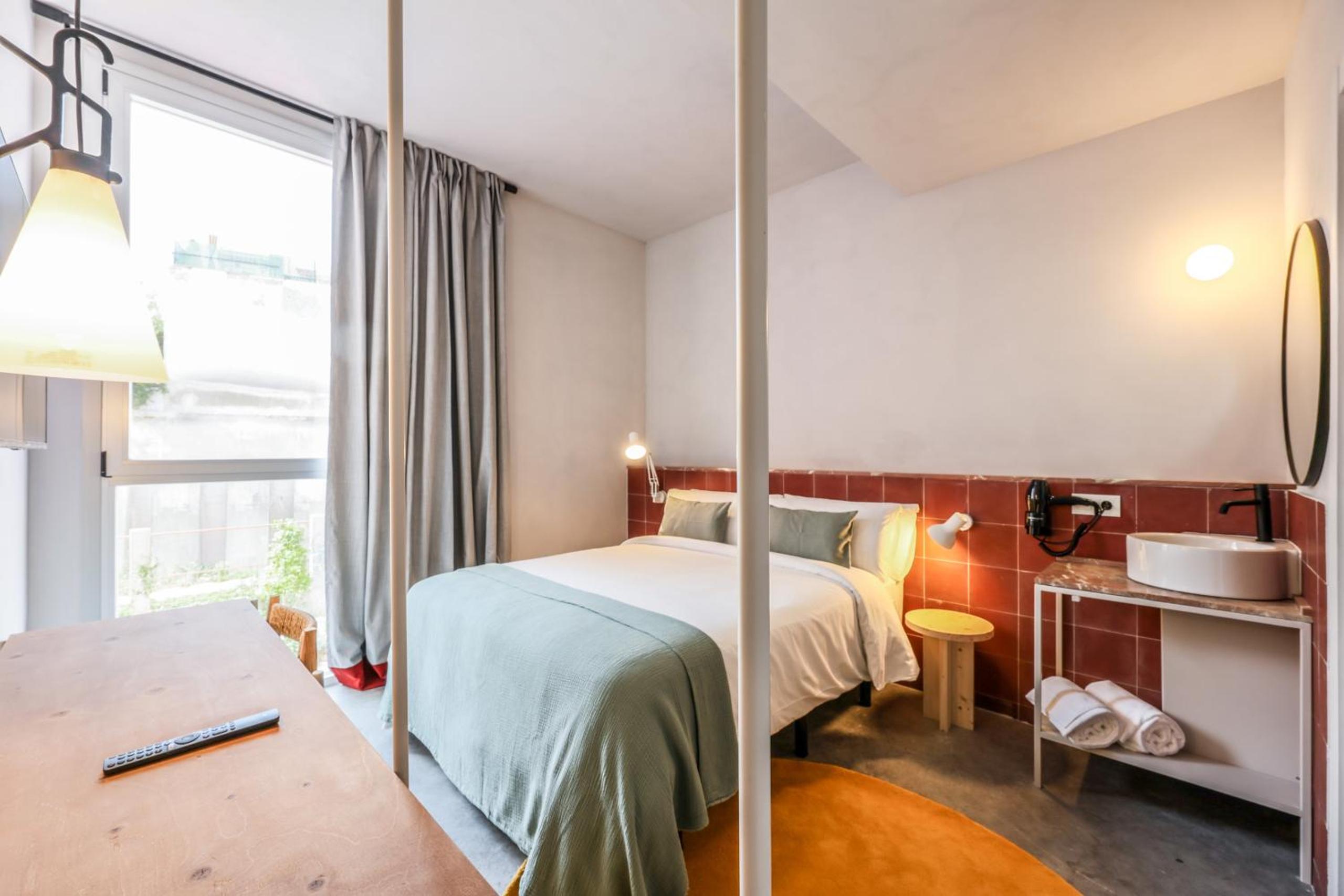 Habitación Doble con Vista a la Piscina