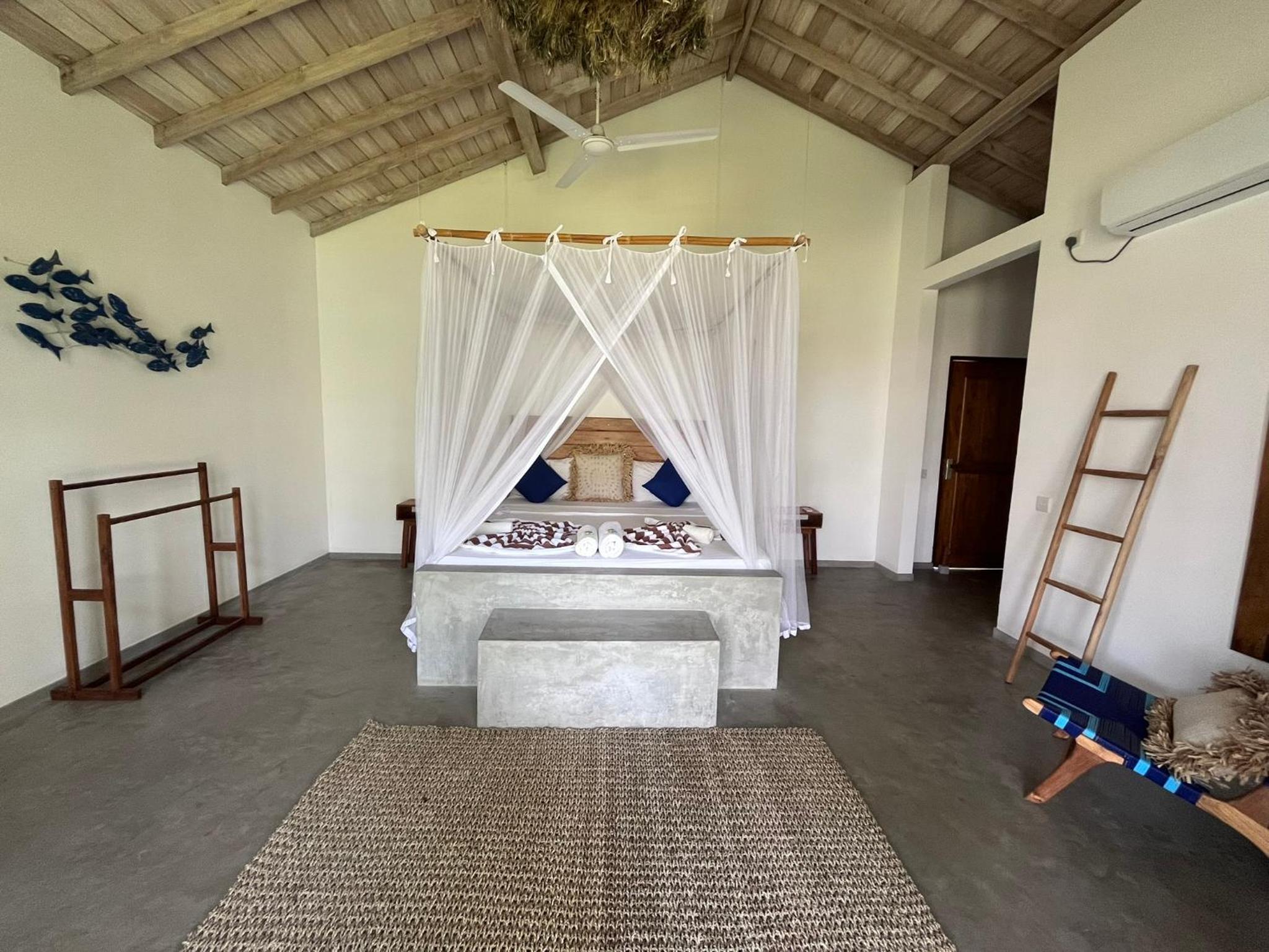 Deluxe Bungalow photo 3