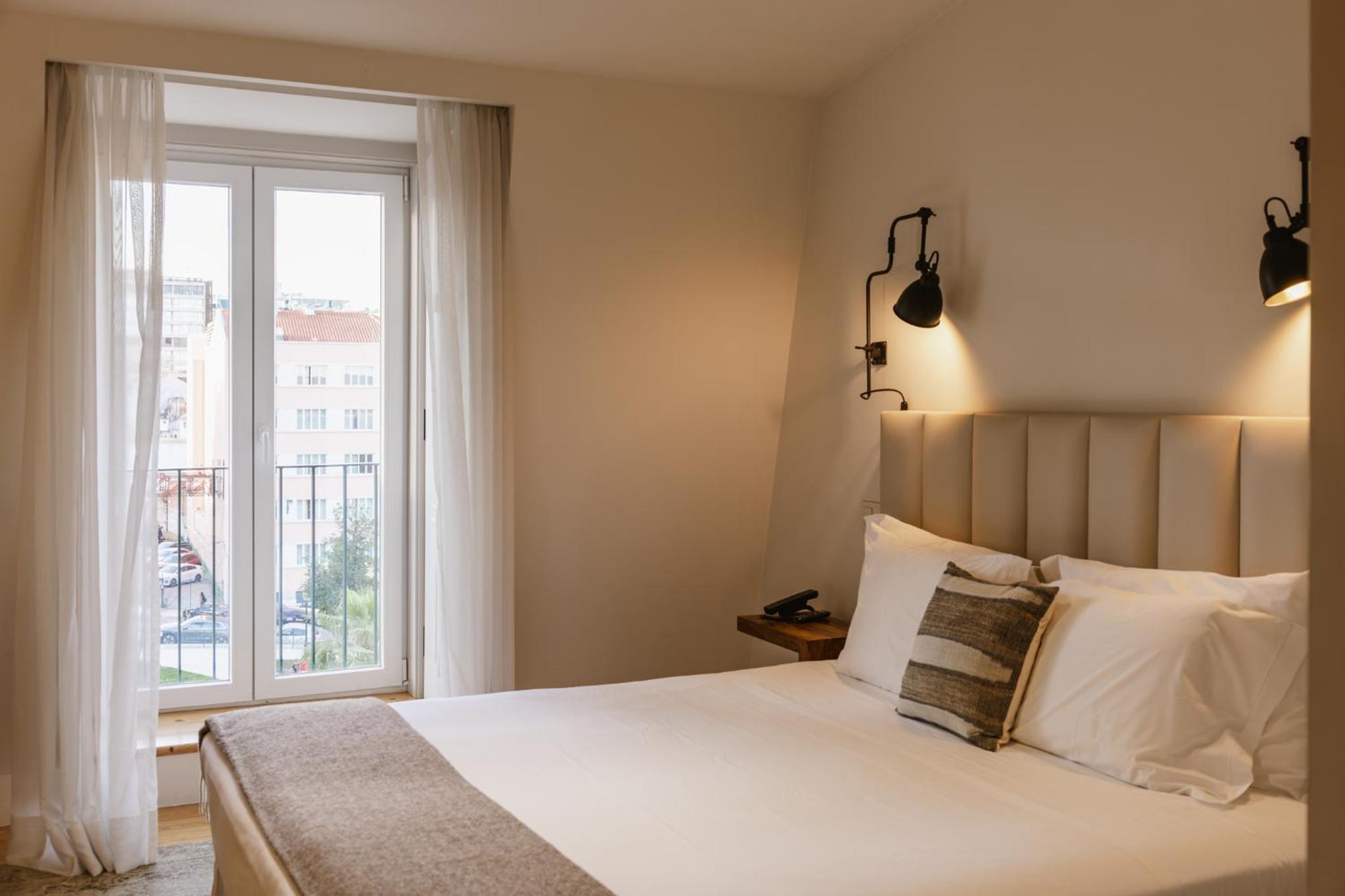 King Room with Garden View - Photo 3