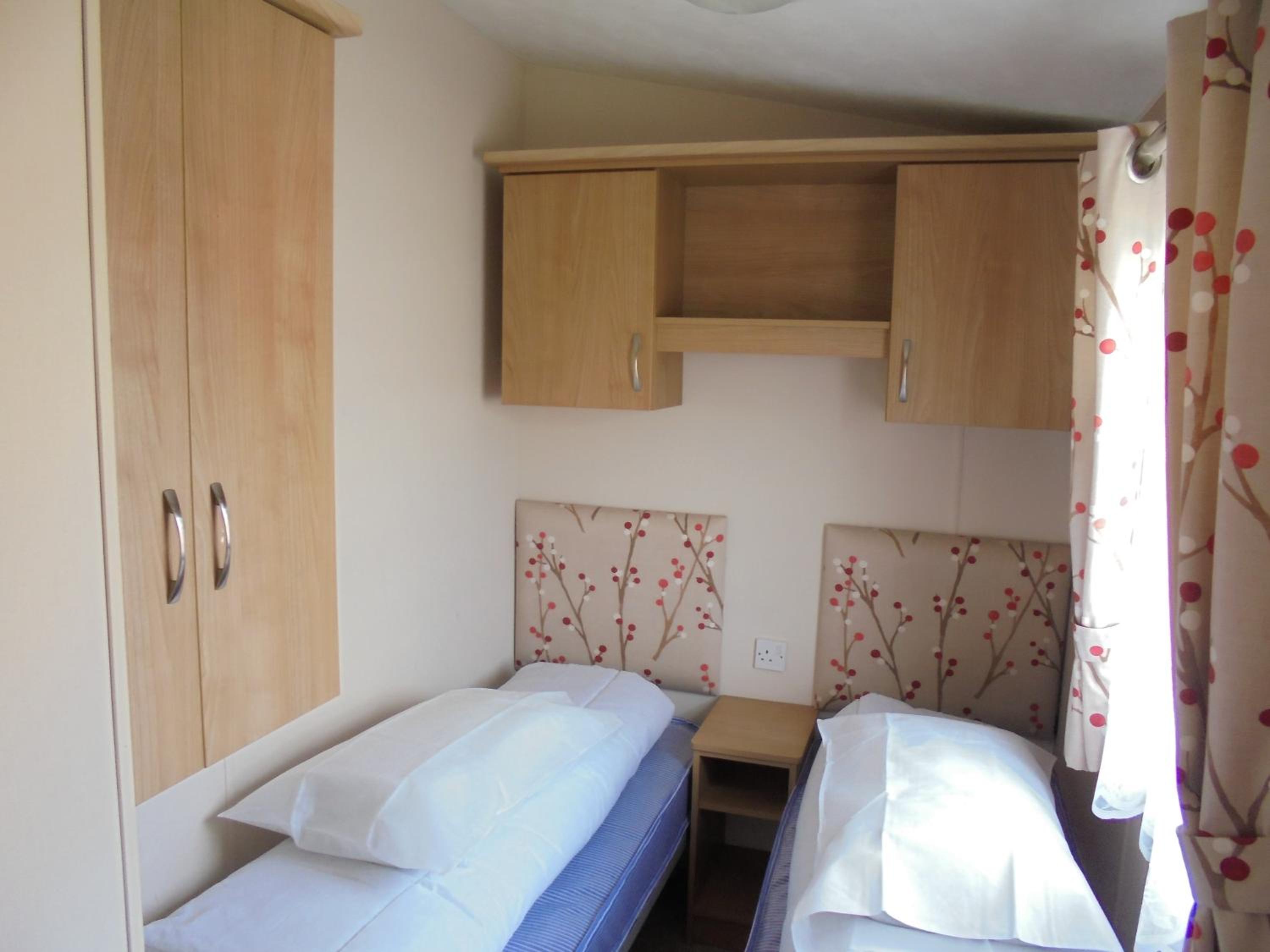 Four-Bedroom House photo 1