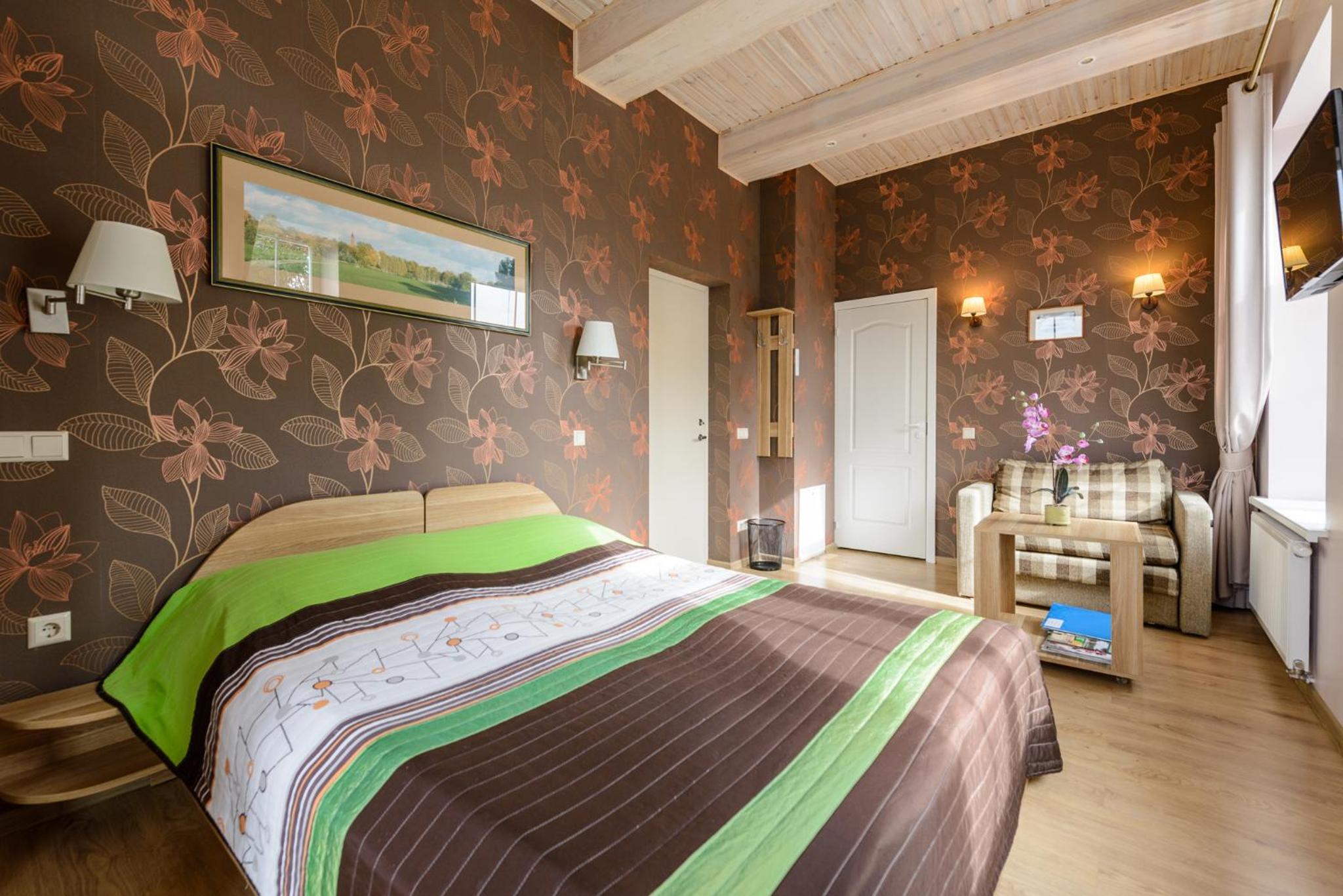 Double Room with Balcony - Photo 5