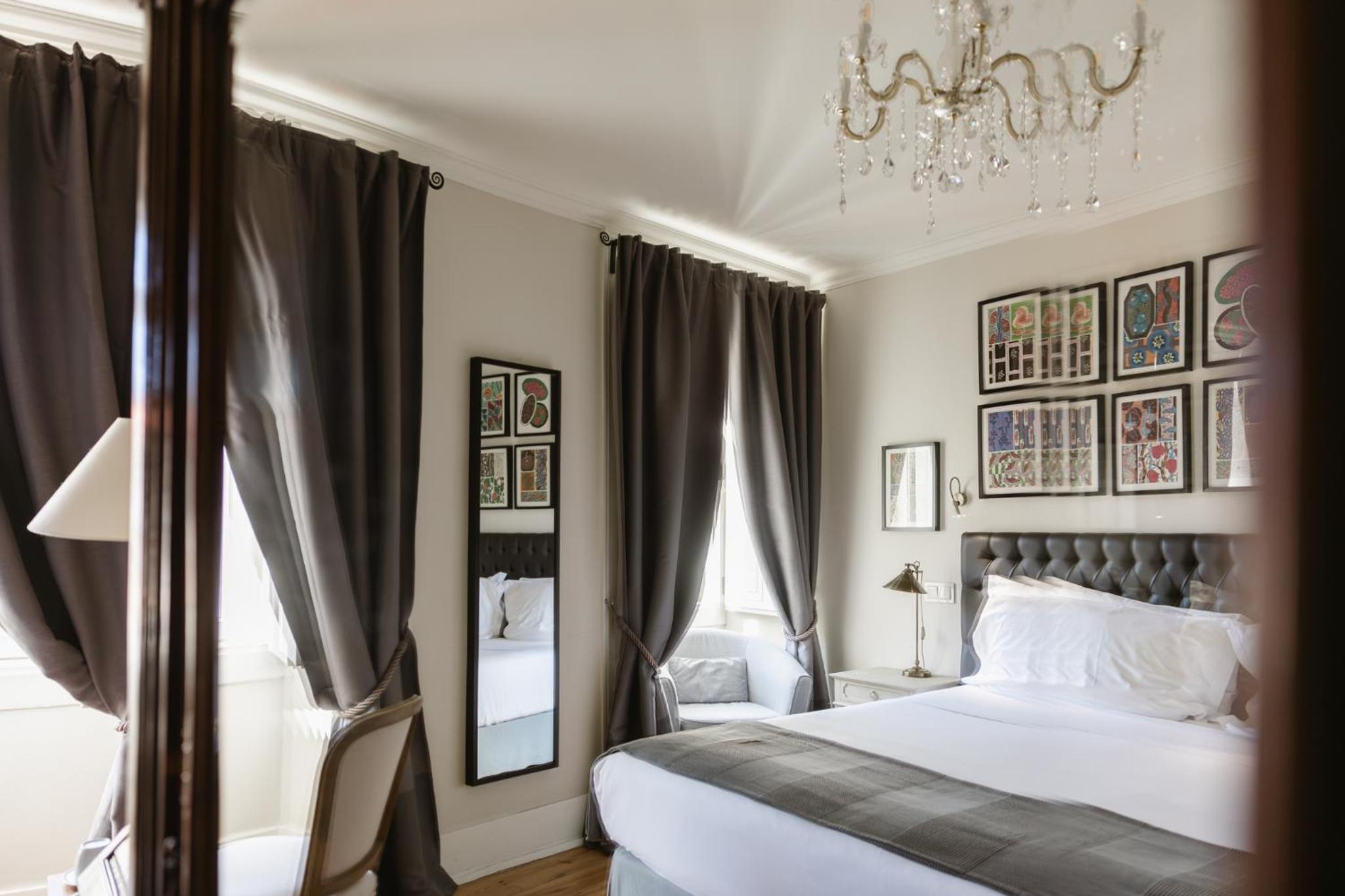 Standard Double or Twin Room - Photo 2