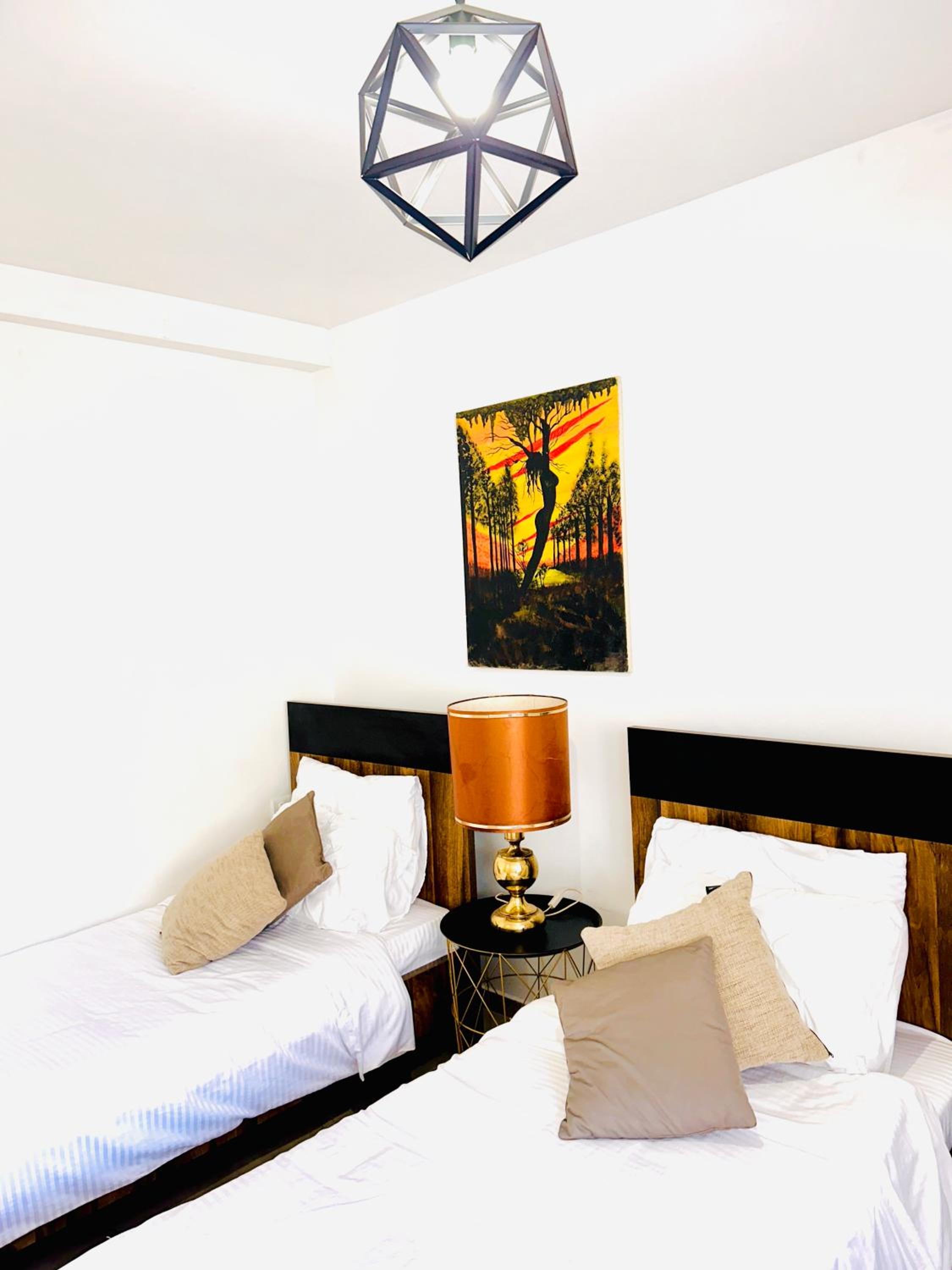 Deluxe Family Room - Photo 9