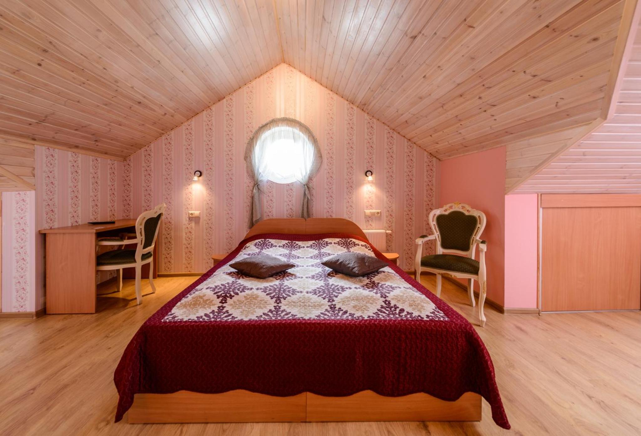 Double Room - Photo 2
