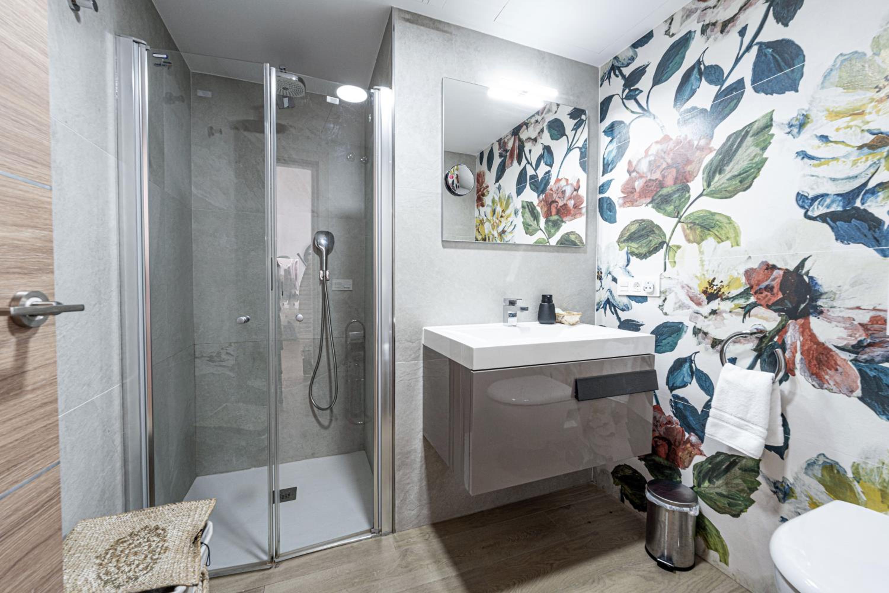 Two-Bedroom Apartment with terrace and private pool photo 2