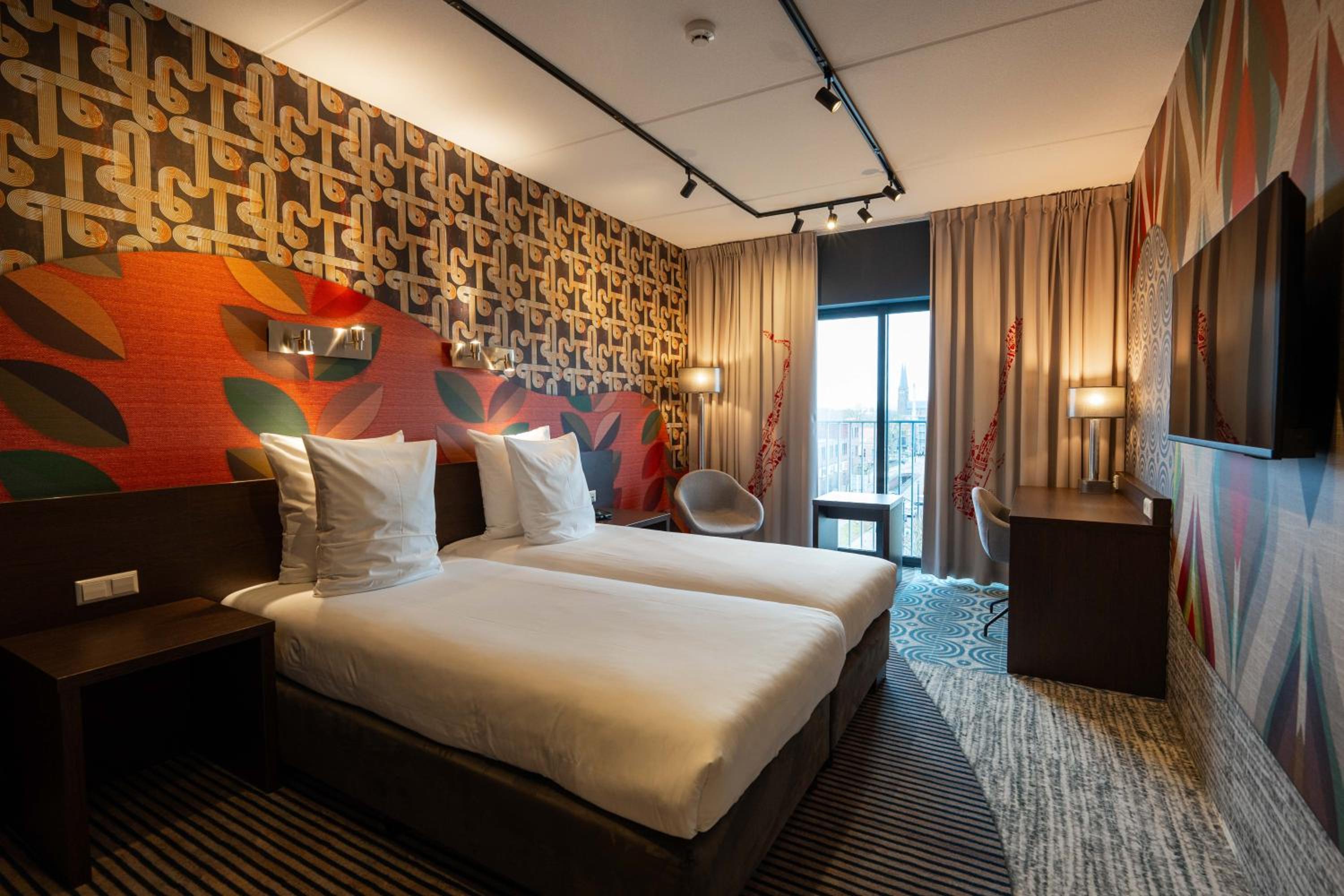 Standard Twin Room - Photo 1