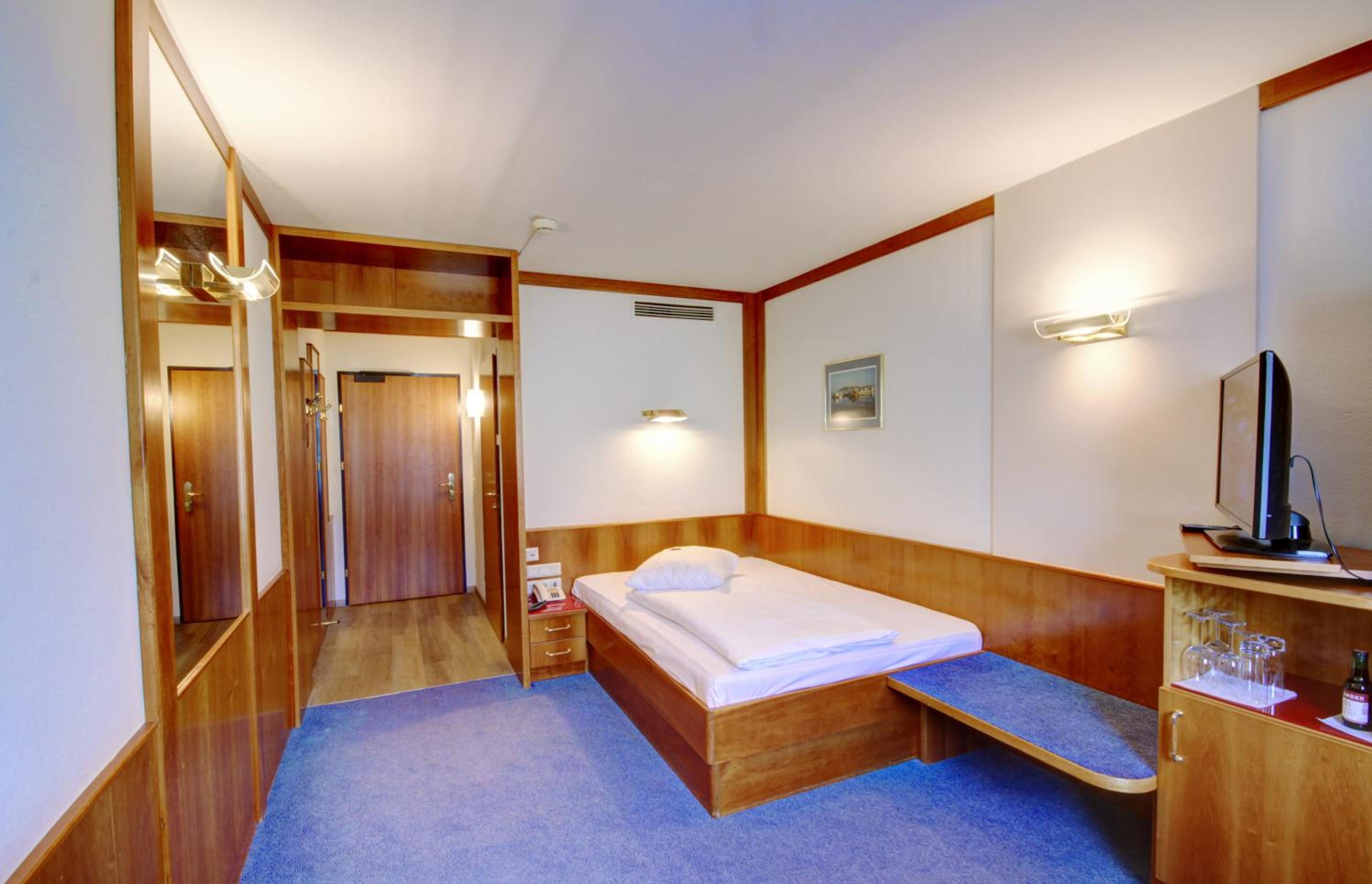 Comfort Single Room