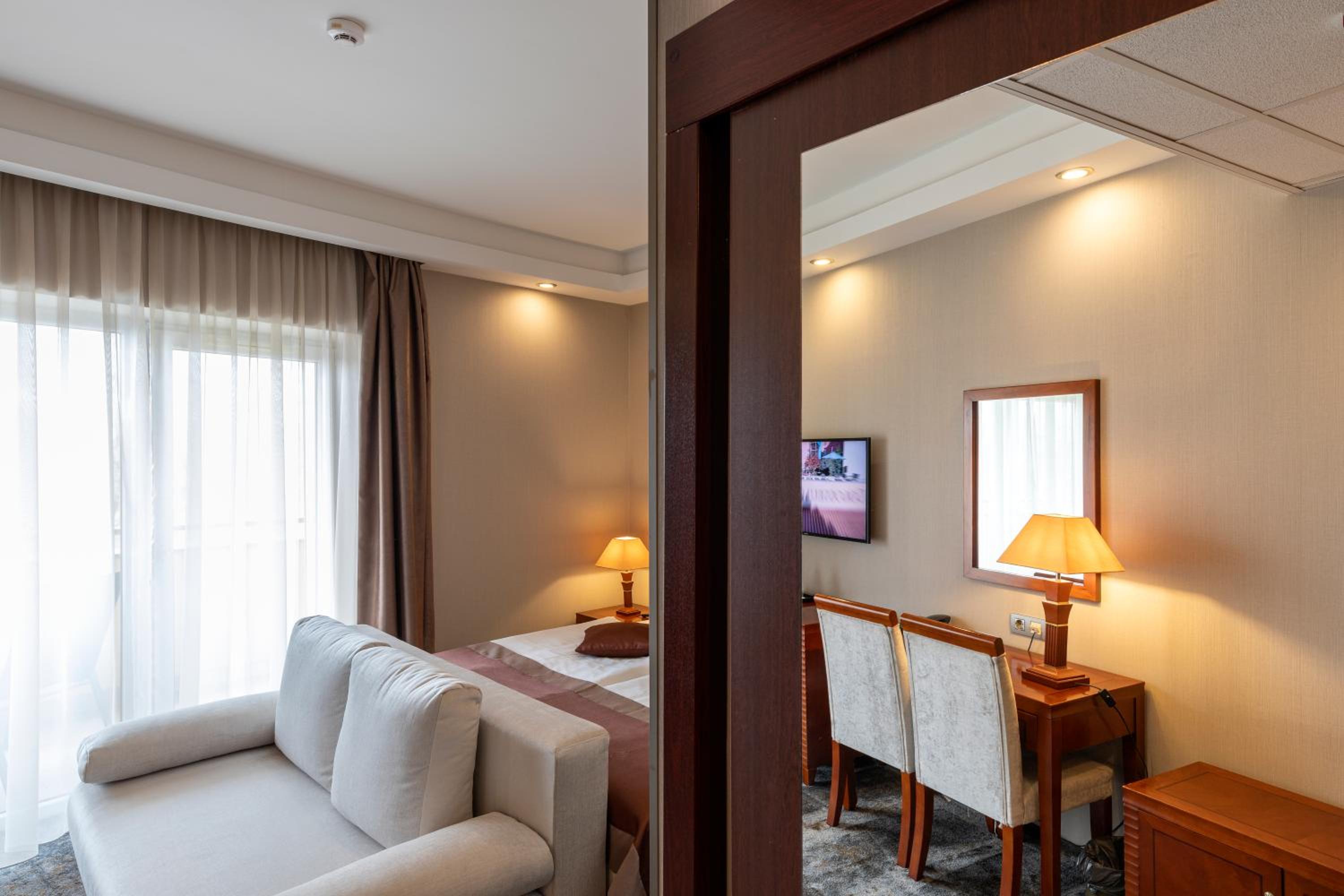 Superior Double Room photo 3
