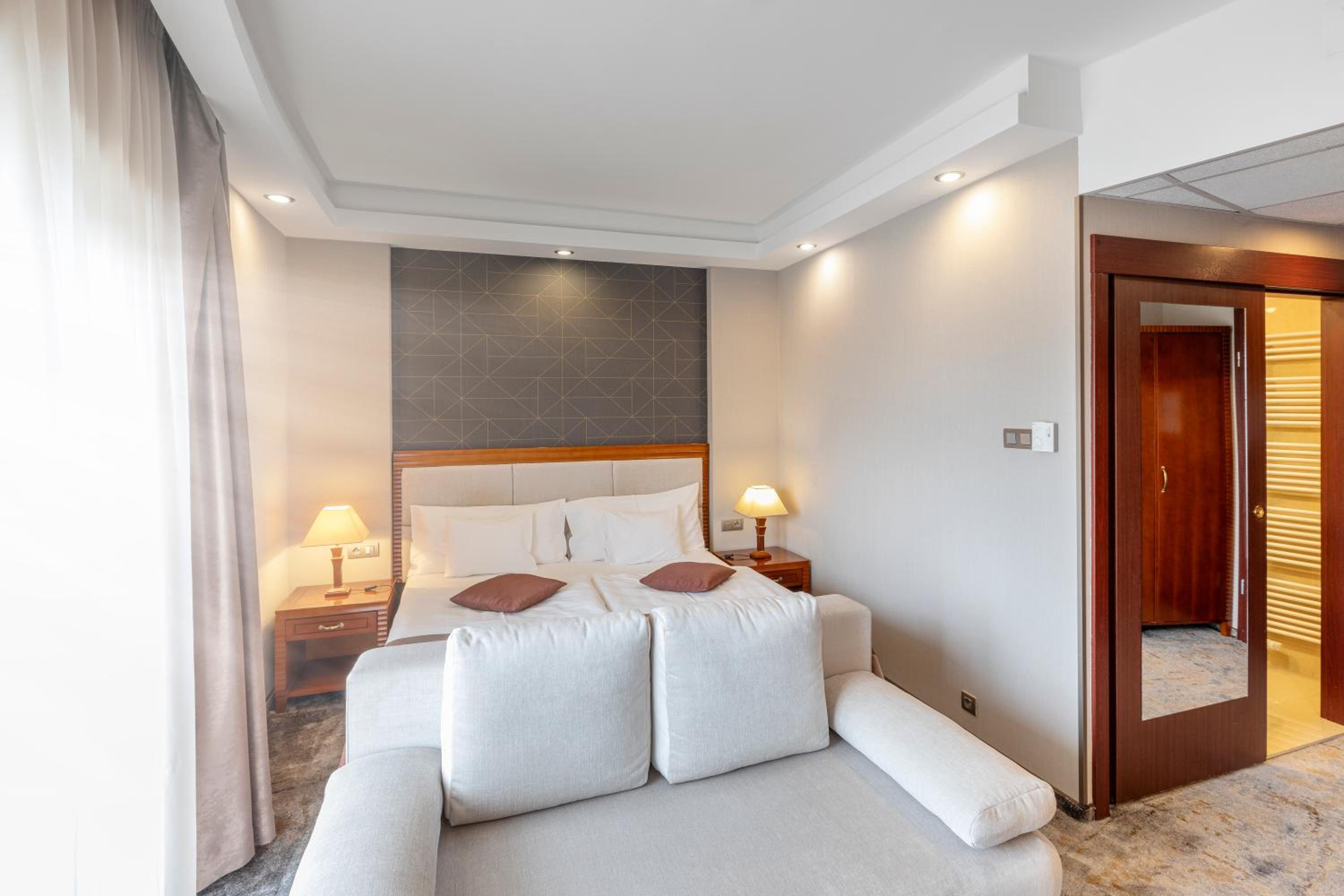 Superior Double Room photo 2