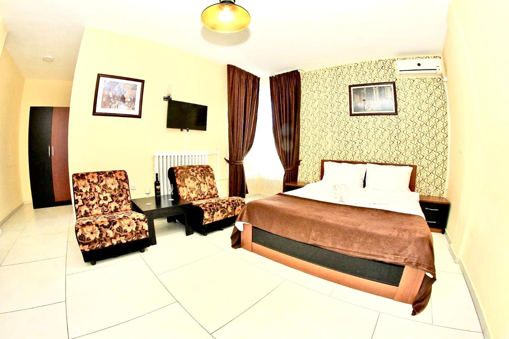Deluxe Family Room - Photo 4