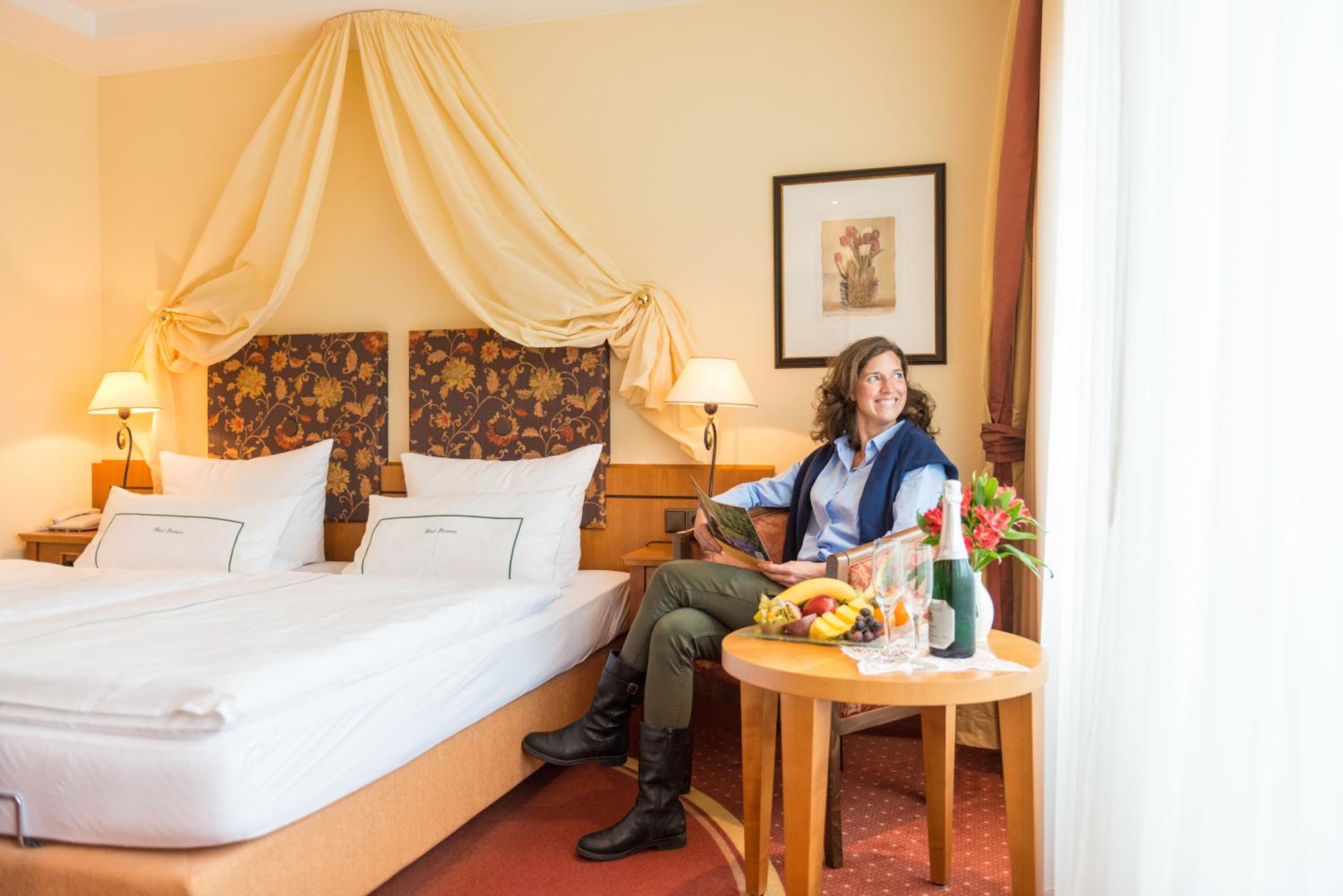 Single Room with Forest View