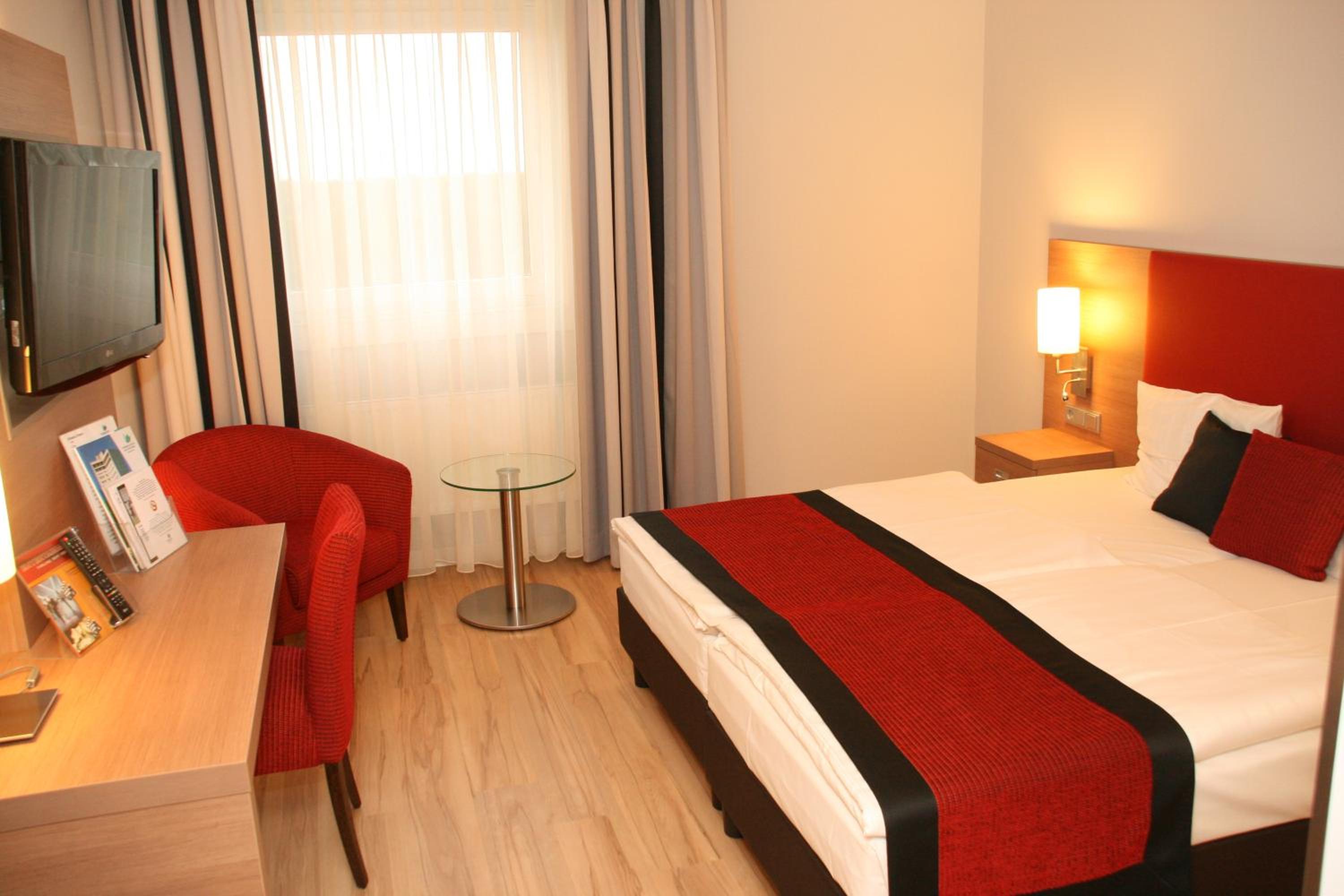 Classic Double Room