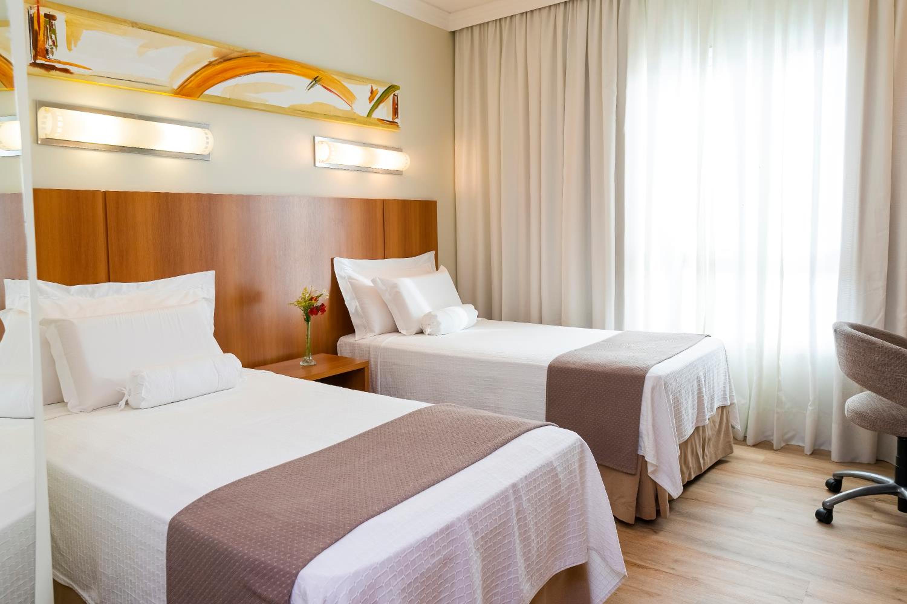 Superior Twin Room - Photo 3
