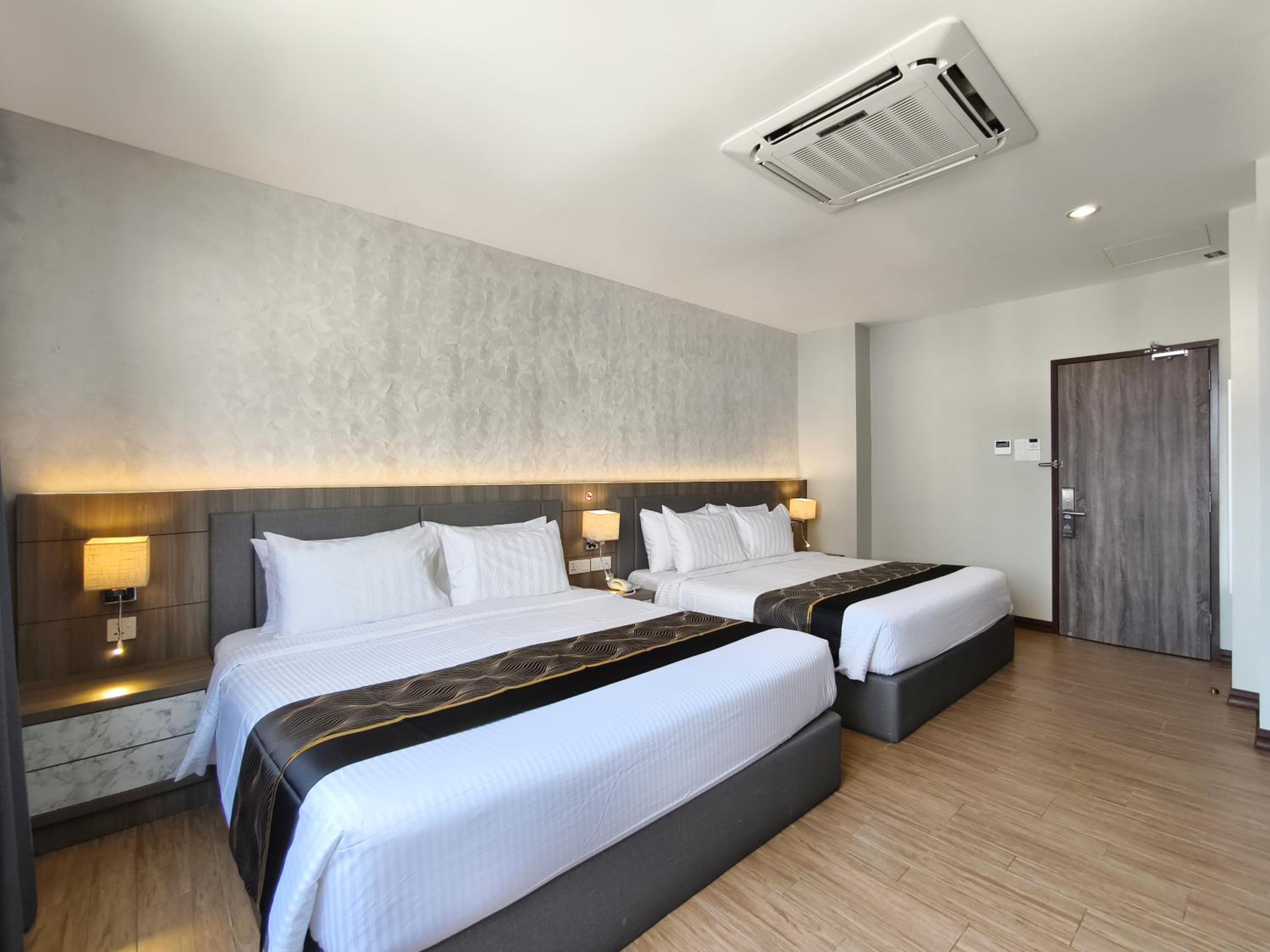 Family Suite - Photo 3