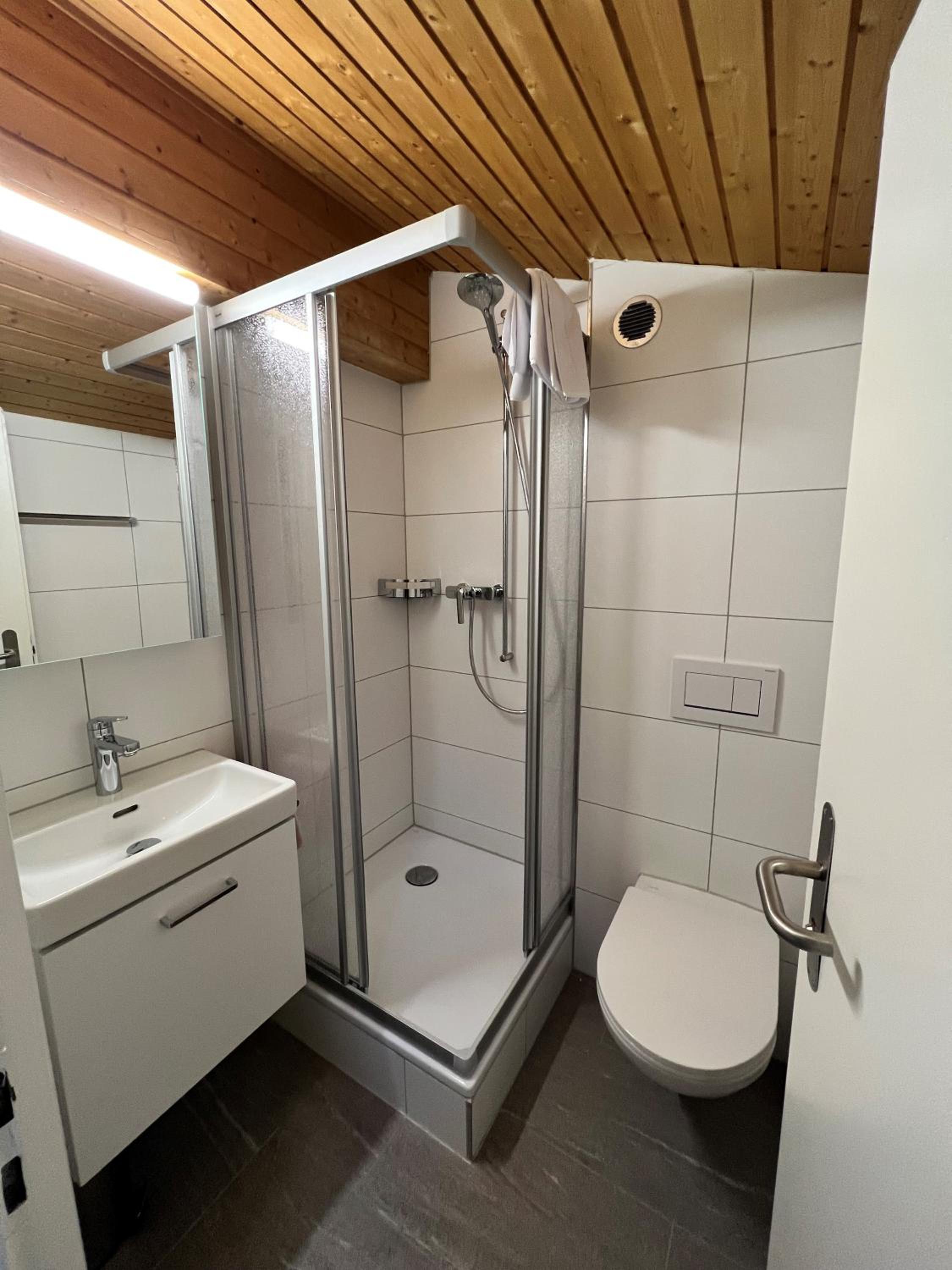 Double Room With Private Bathroom photo 2