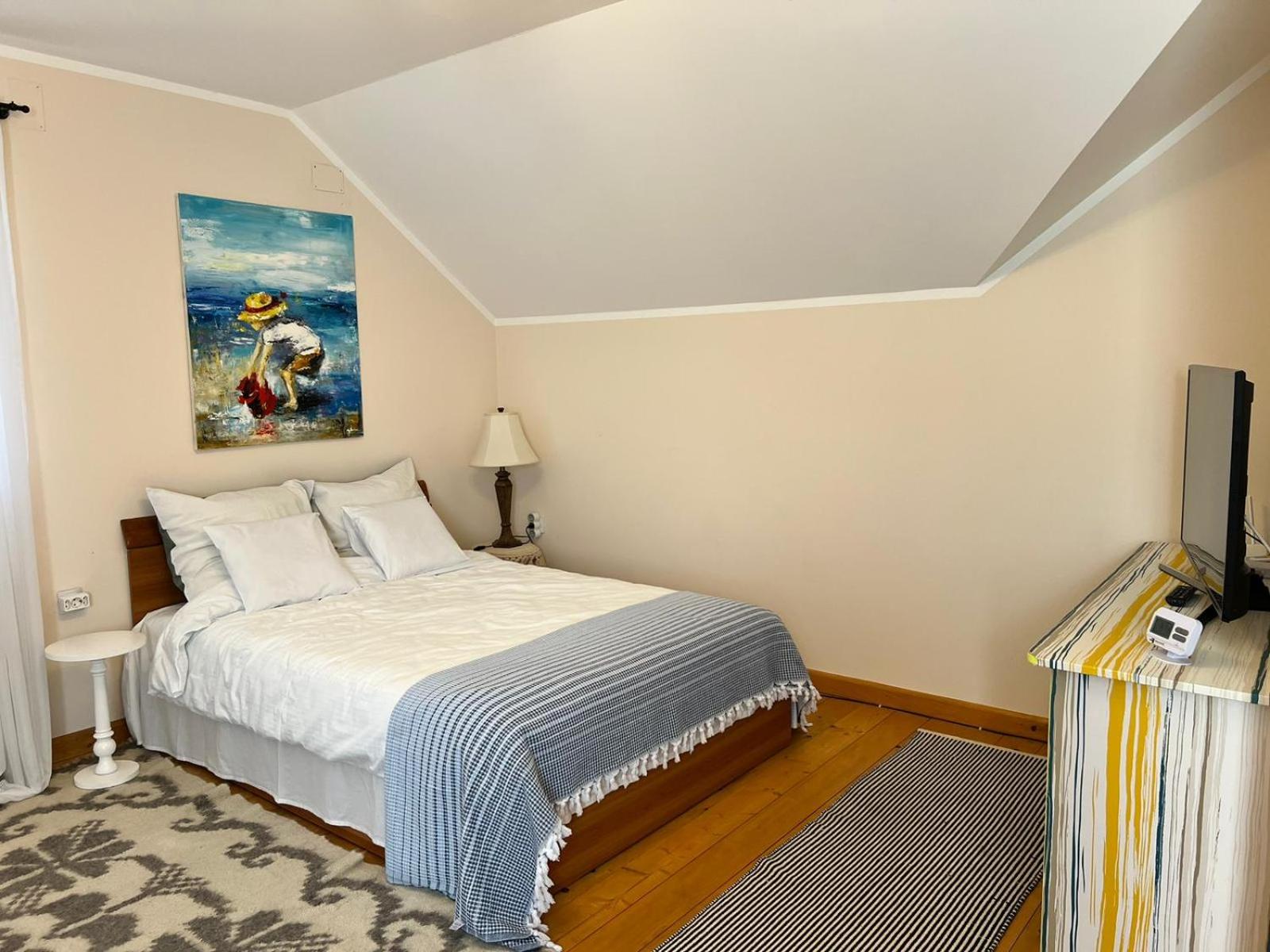 Two-Bedroom Townhouse photo 3