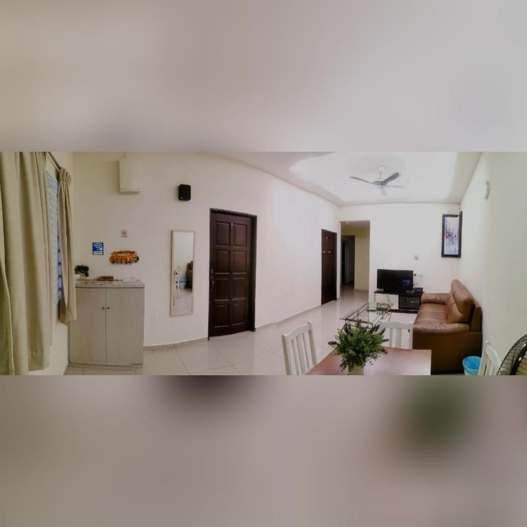 Apartment photo 1