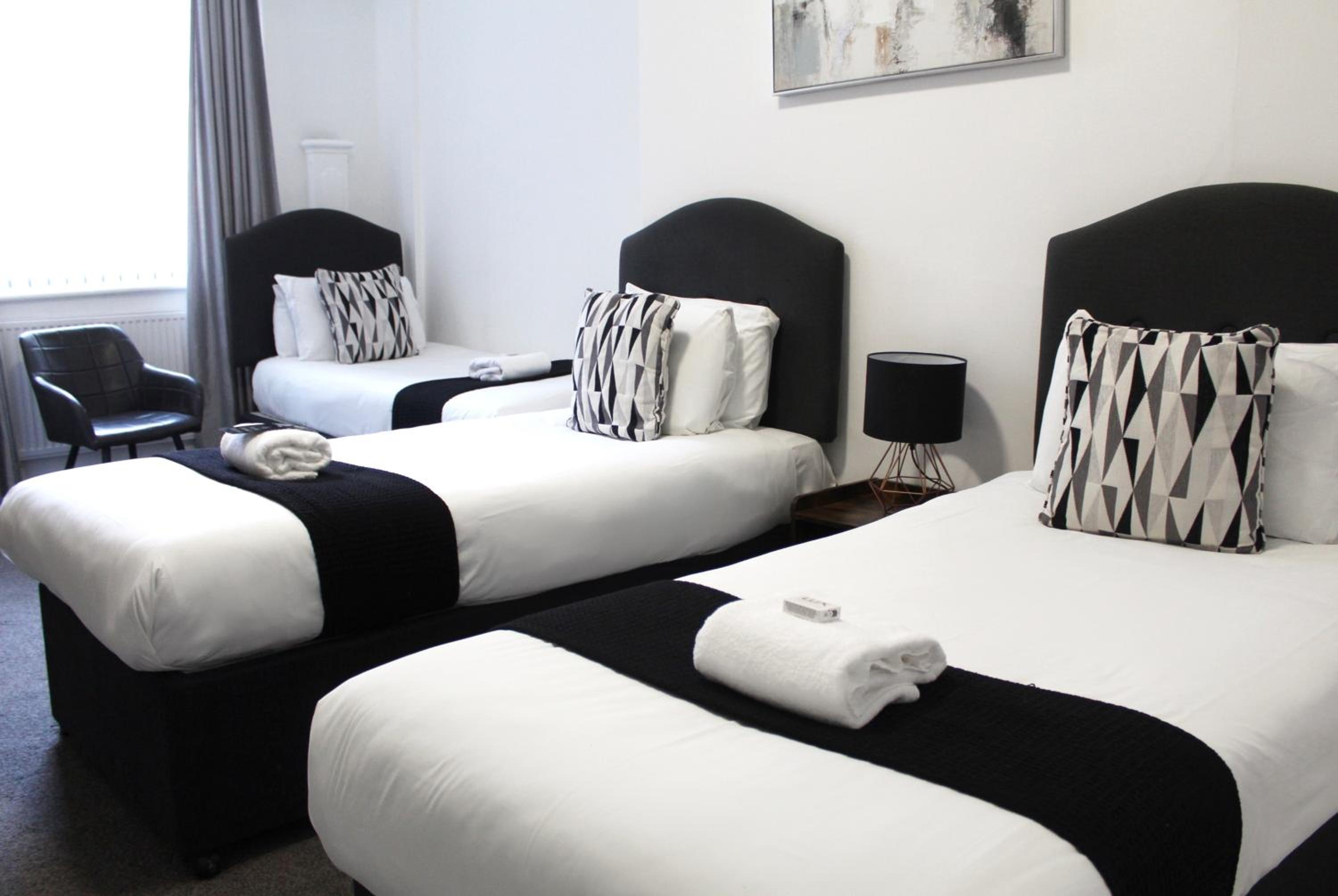 Triple Room - Photo 1
